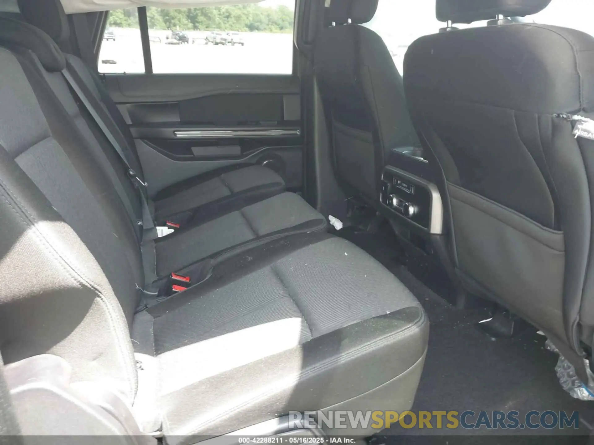 8 fotografías del automóvil dañado 1FMJK1HT9LEA70229 FORD EXPEDITION 2020