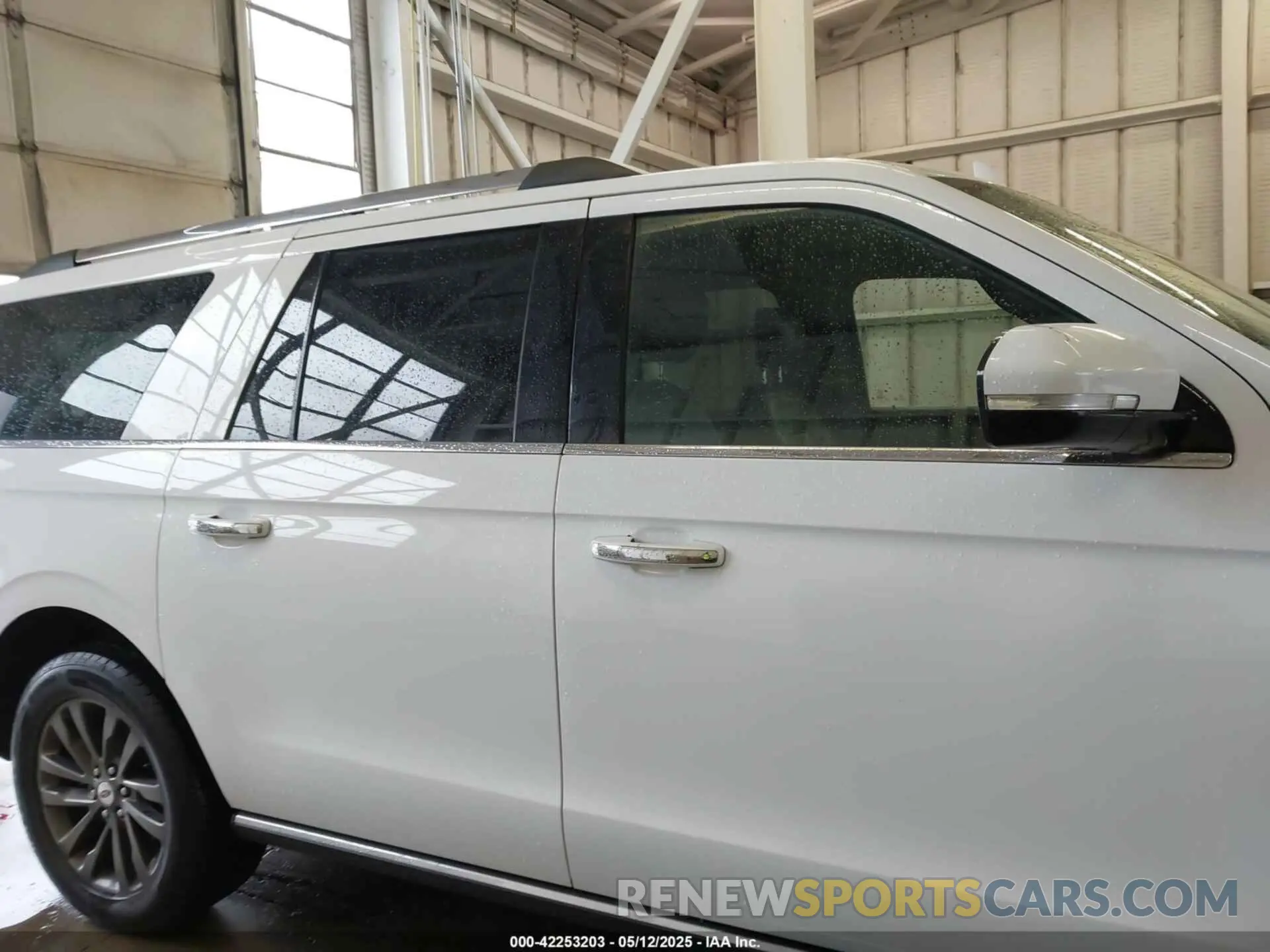13 fotografías del automóvil dañado 1FMJK1KT2LEA20572 FORD EXPEDITION 2020