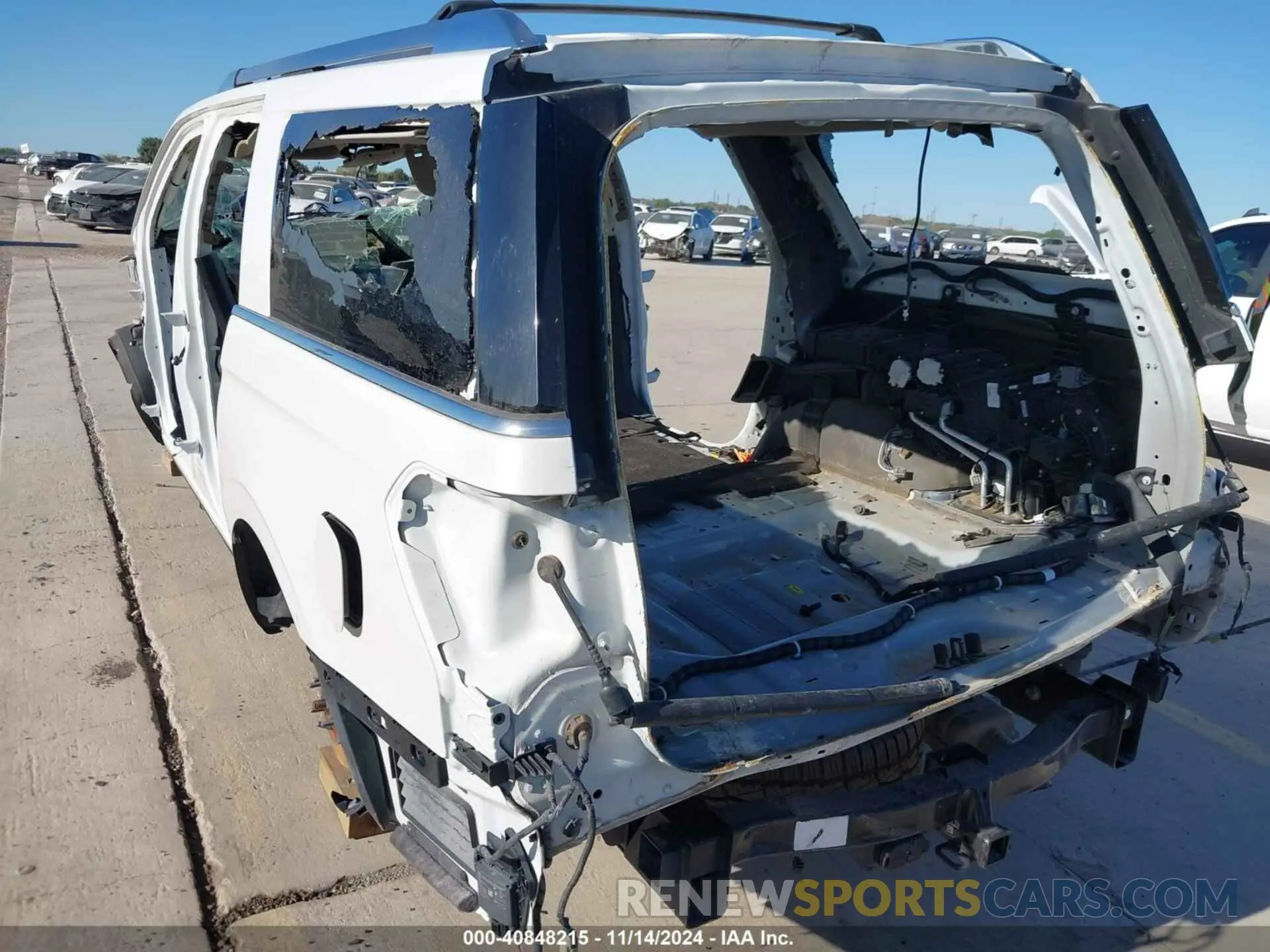 19 fotografías del automóvil dañado 1FMJK1MT5LEA94050 FORD EXPEDITION 2020