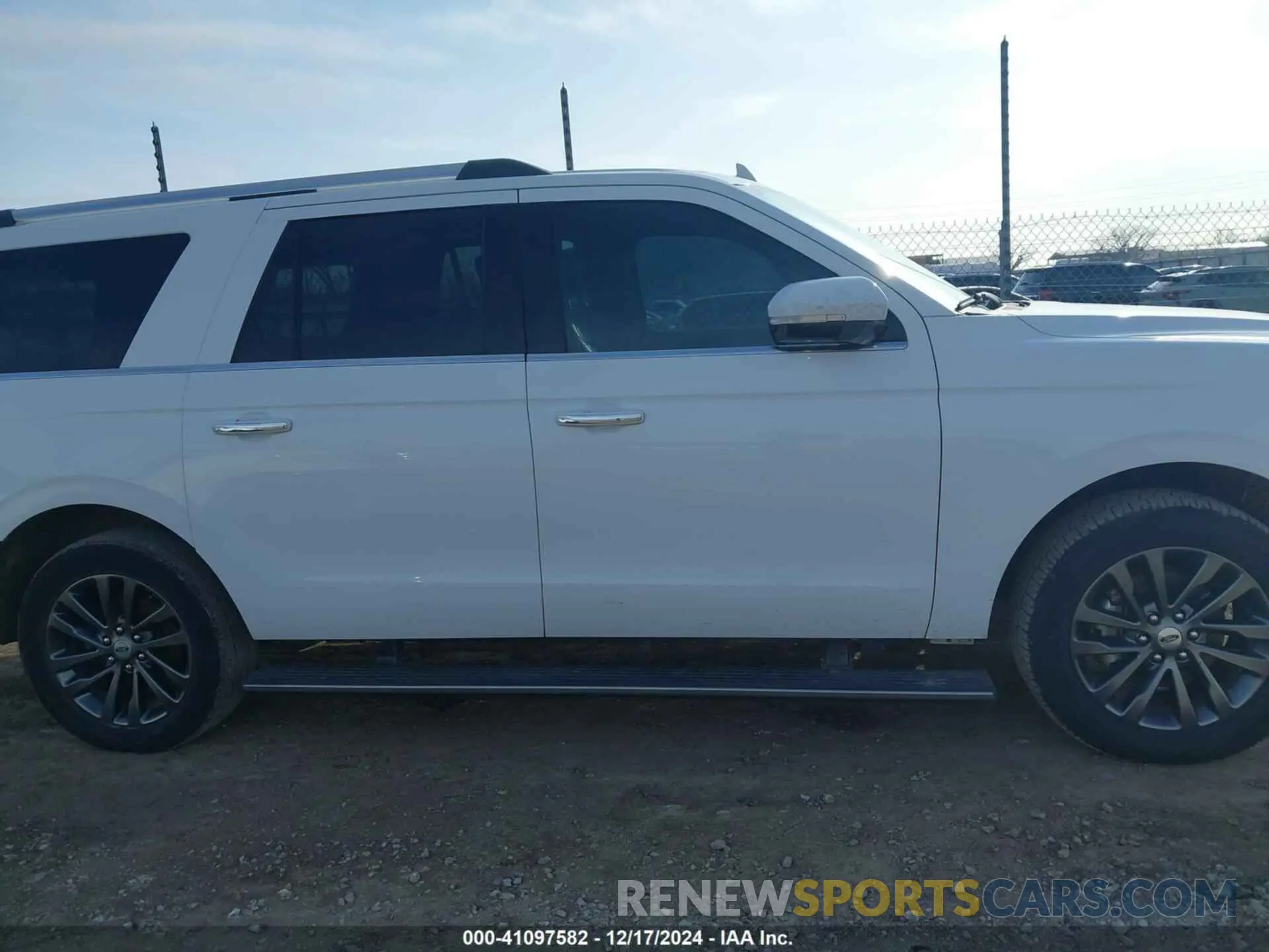 14 fotografías del automóvil dañado 1FMJK2ATXLEA47221 FORD EXPEDITION 2020
