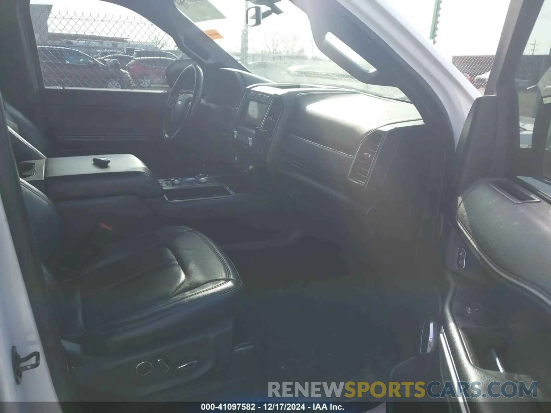 5 fotografías del automóvil dañado 1FMJK2ATXLEA47221 FORD EXPEDITION 2020