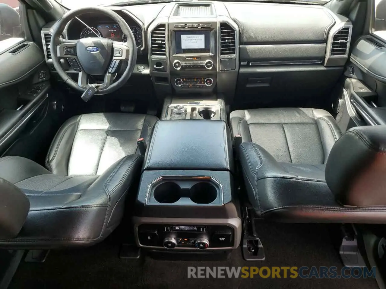 8 fotografías del automóvil dañado 1FMJU1HT3LEA70513 FORD EXPEDITION 2020