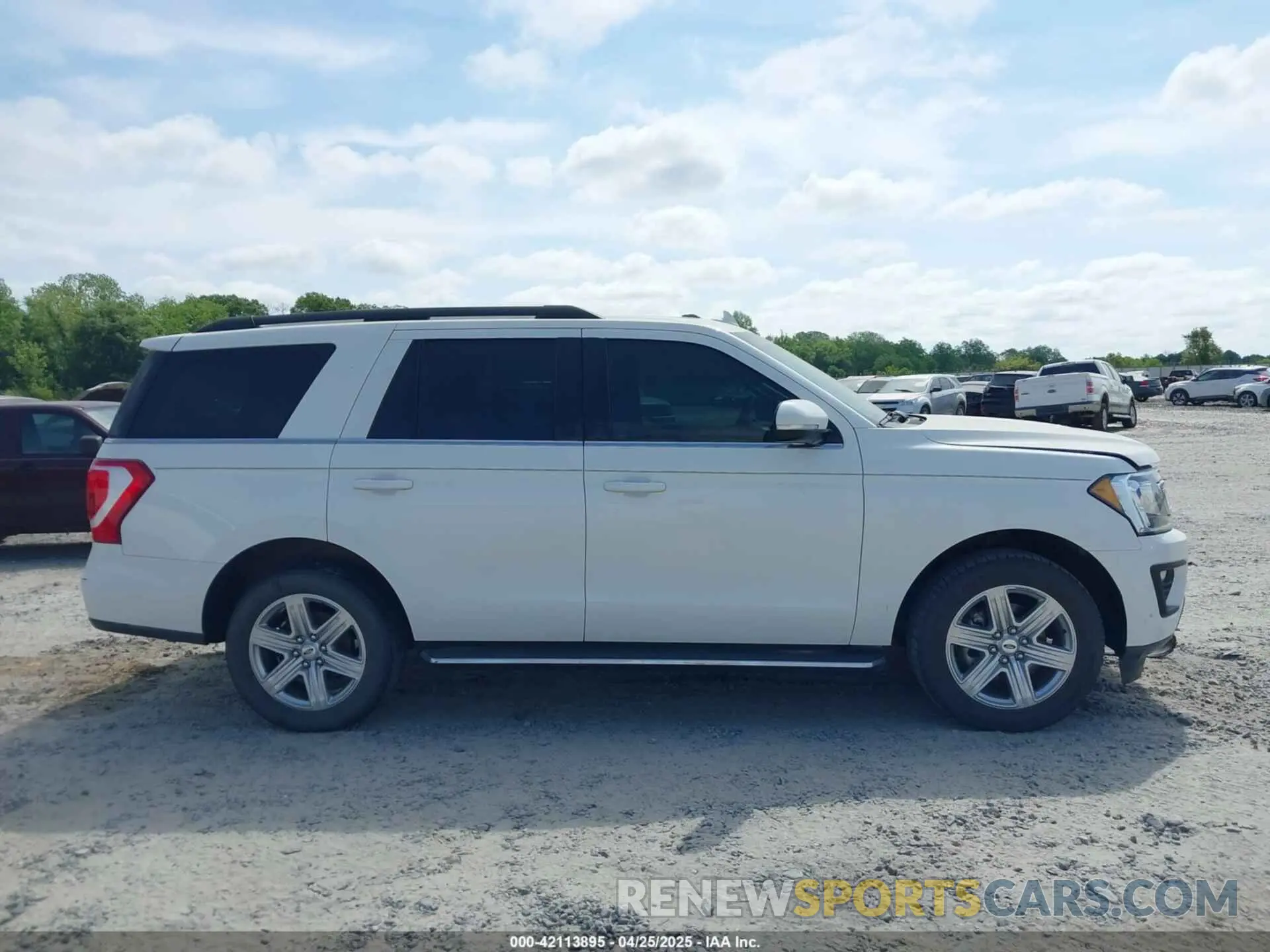 13 fotografías del automóvil dañado 1FMJU1HT6LEA45346 FORD EXPEDITION 2020