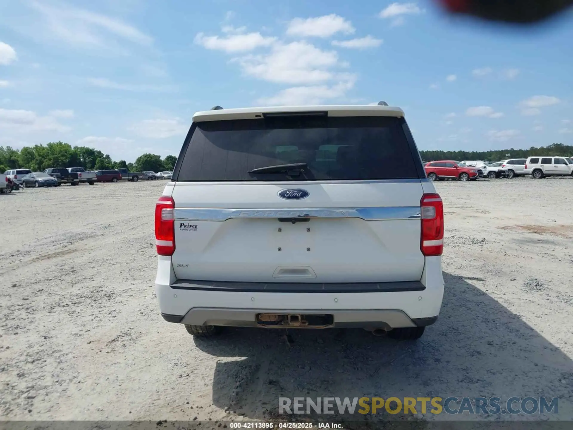 16 fotografías del automóvil dañado 1FMJU1HT6LEA45346 FORD EXPEDITION 2020