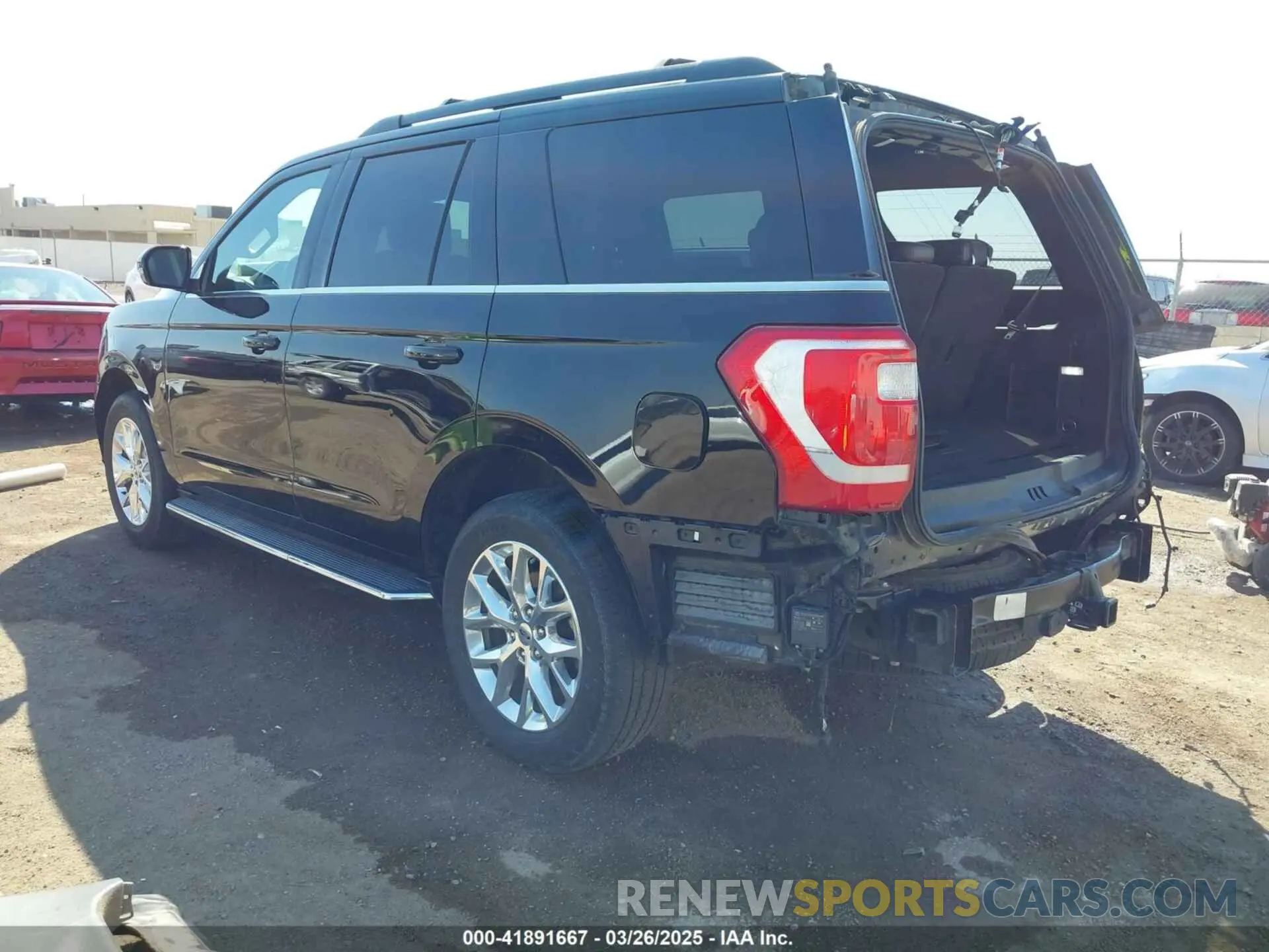 3 fotografías del automóvil dañado 1FMJU1HT8LEA85816 FORD EXPEDITION 2020