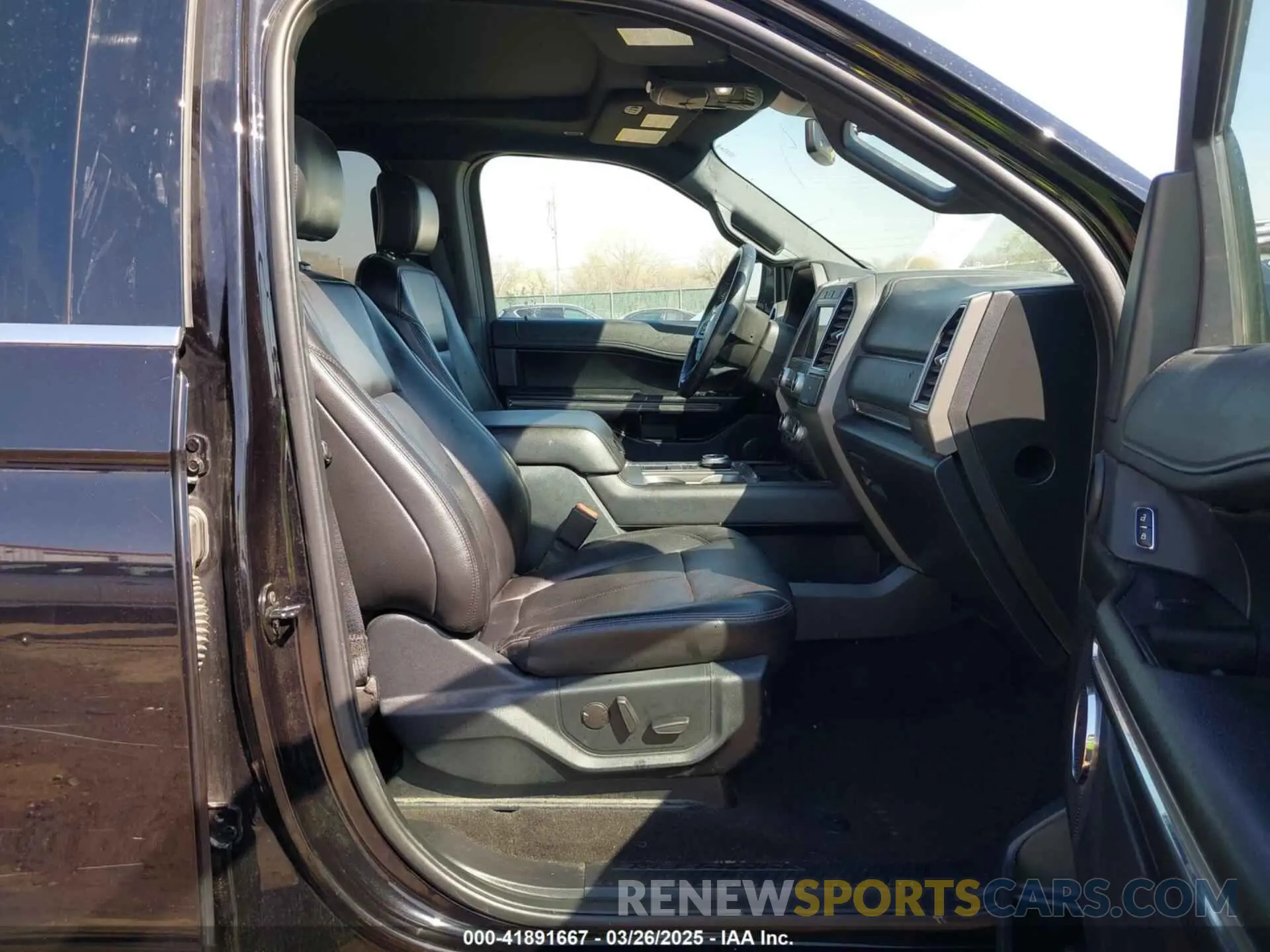 5 fotografías del automóvil dañado 1FMJU1HT8LEA85816 FORD EXPEDITION 2020