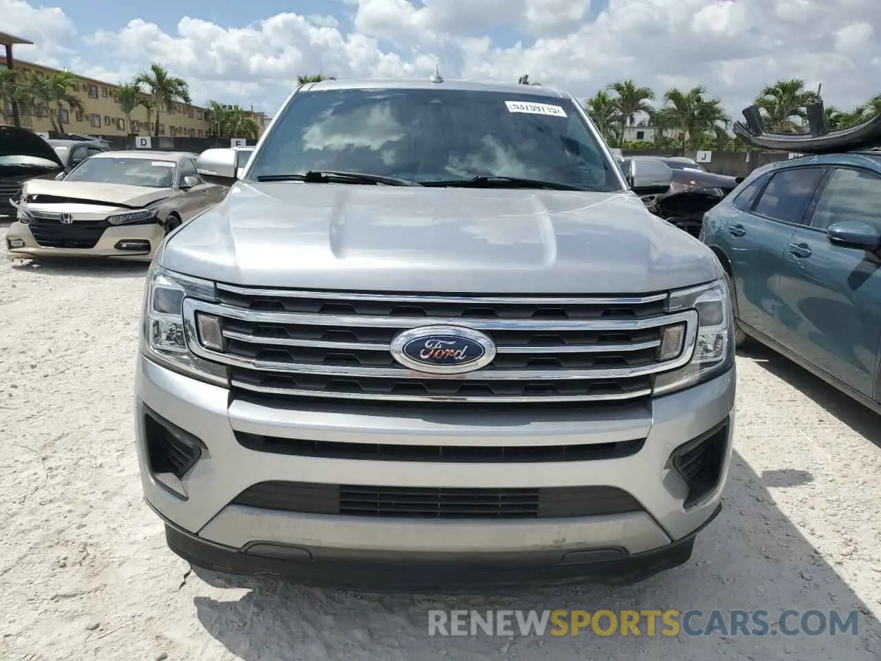 5 fotografías del automóvil dañado 1FMJU1HTXLEA41283 FORD EXPEDITION 2020