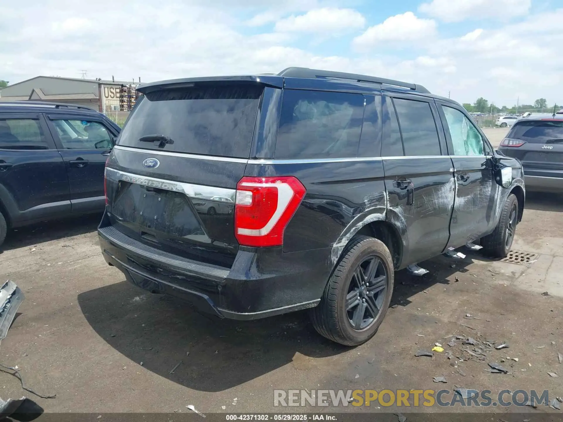 4 fotografías del automóvil dañado 1FMJU1JTXLEA63519 FORD EXPEDITION 2020