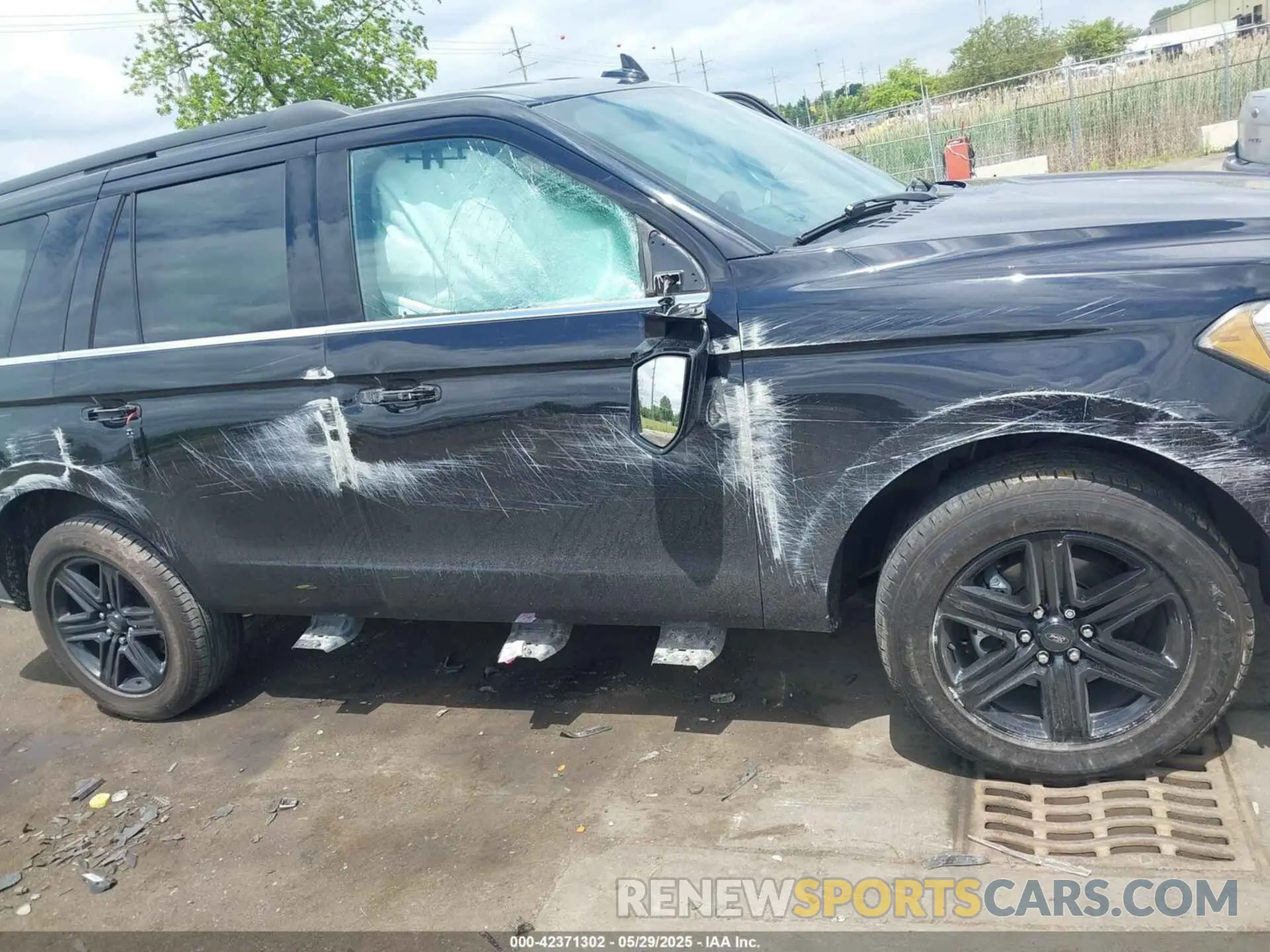 6 fotografías del automóvil dañado 1FMJU1JTXLEA63519 FORD EXPEDITION 2020
