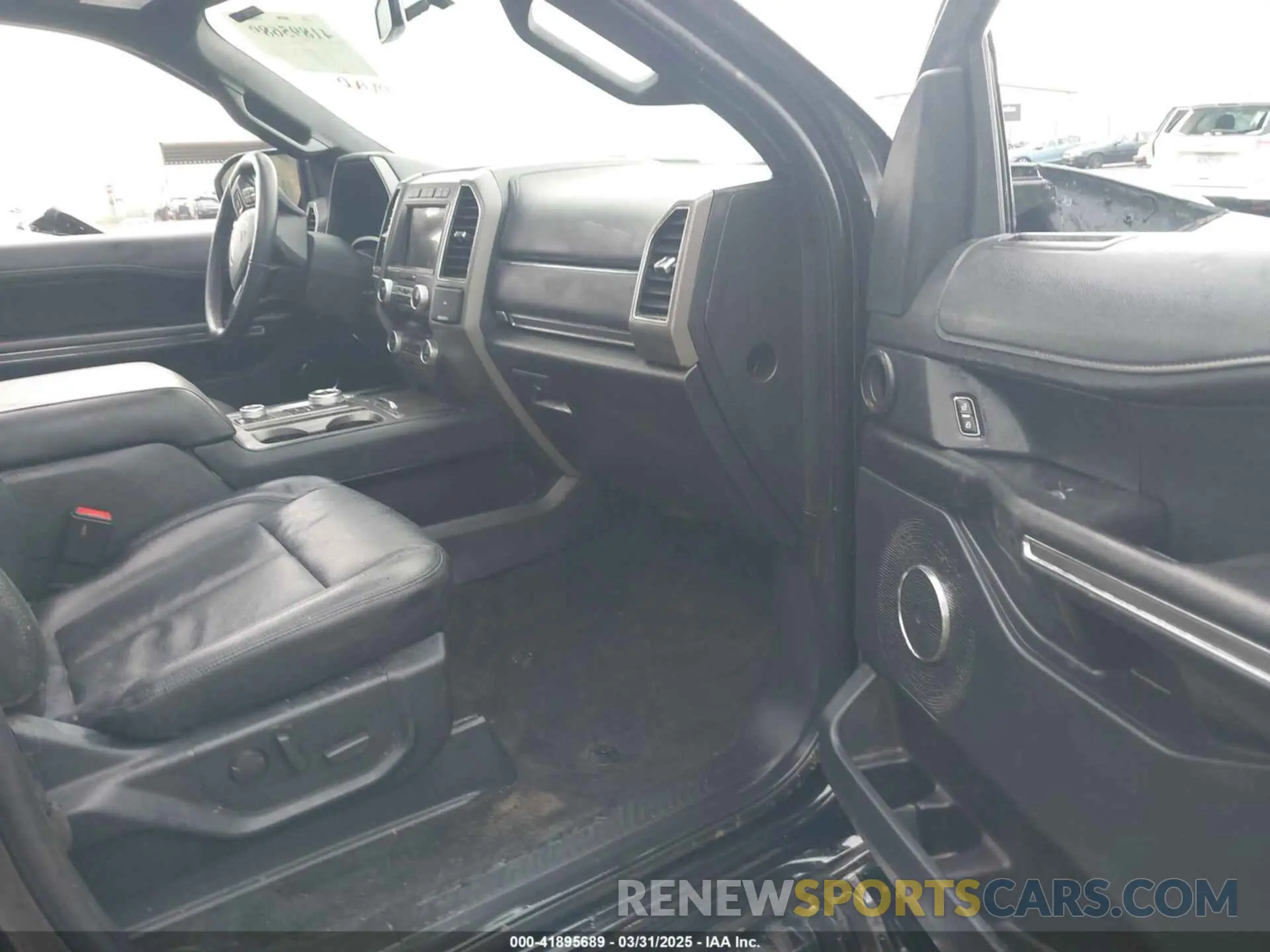 5 fotografías del automóvil dañado 1FMJU1JTXLEA72561 FORD EXPEDITION 2020