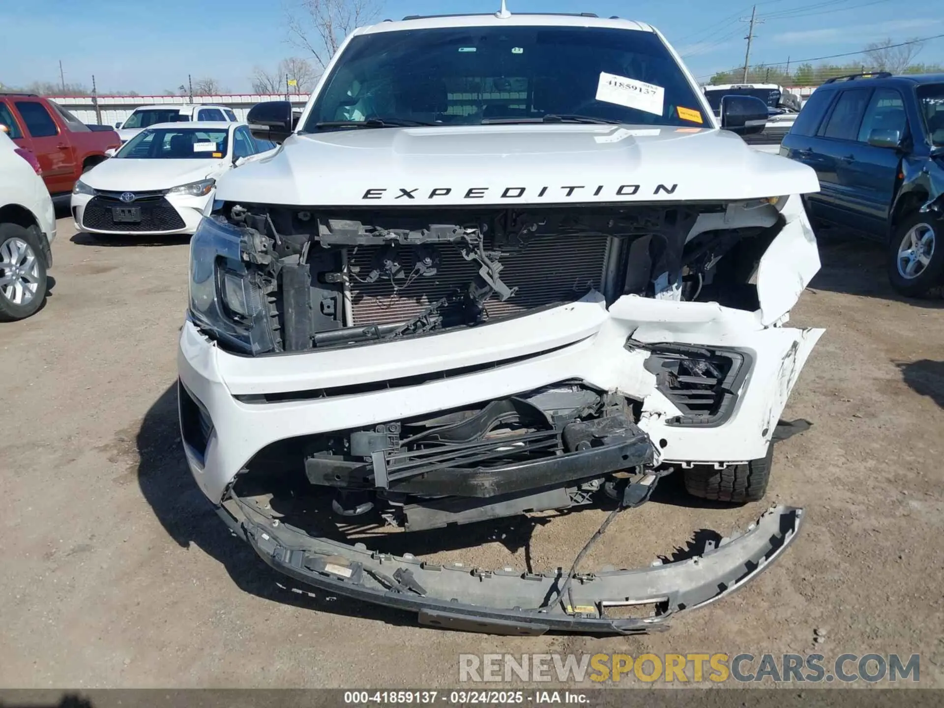 12 fotografías del automóvil dañado 1FMJU2AT4LEA98501 FORD EXPEDITION 2020