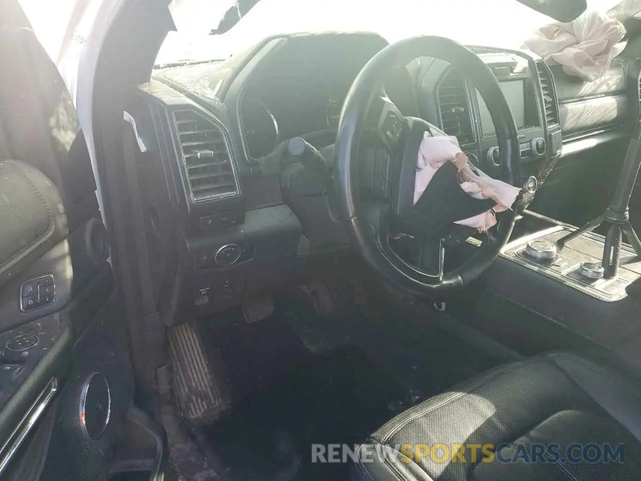8 fotografías del automóvil dañado 1FMJU2AT5LEA73686 FORD EXPEDITION 2020