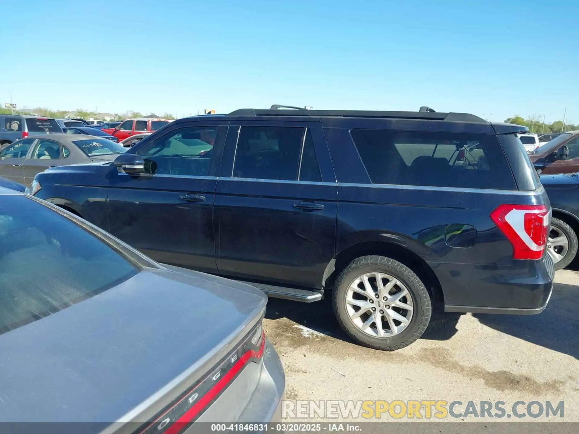 14 fotografías del automóvil dañado 1FMJK1HT1MEA86426 FORD EXPEDITION 2021