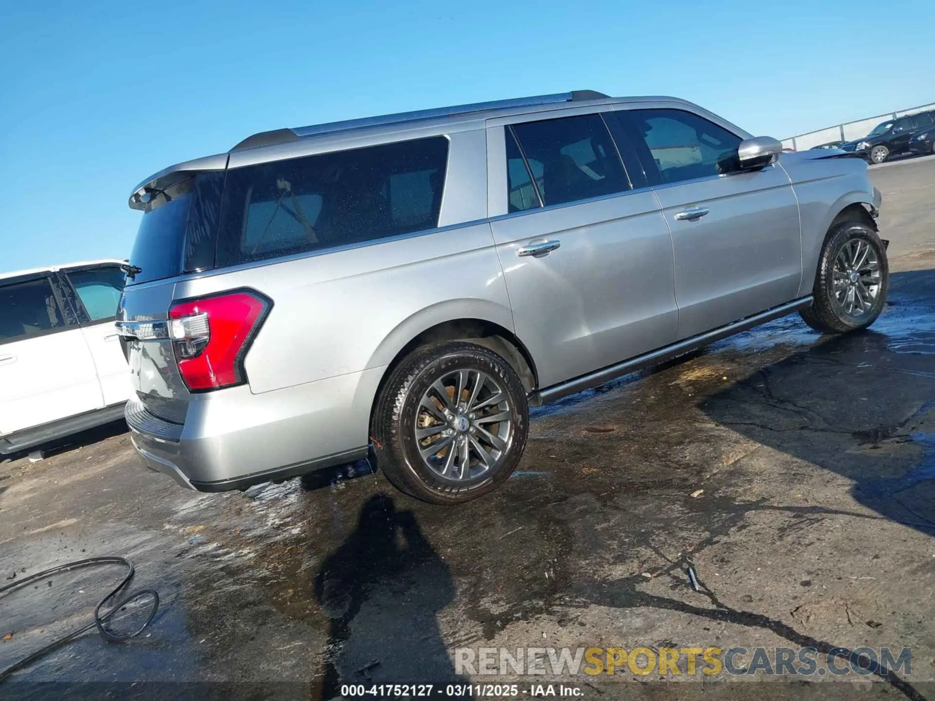 4 fotografías del automóvil dañado 1FMJK1KT4MEA72660 FORD EXPEDITION 2021