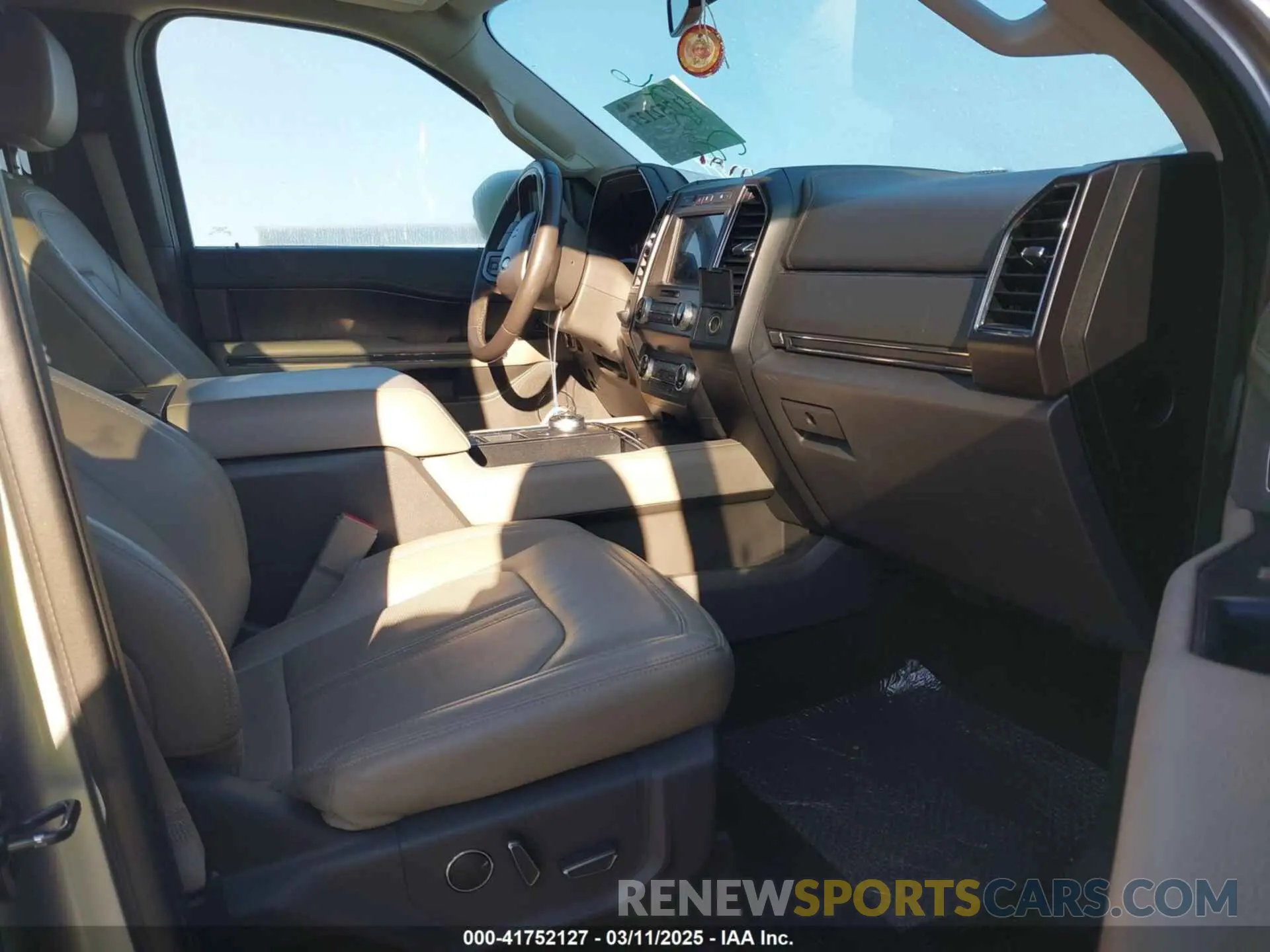 5 fotografías del automóvil dañado 1FMJK1KT4MEA72660 FORD EXPEDITION 2021