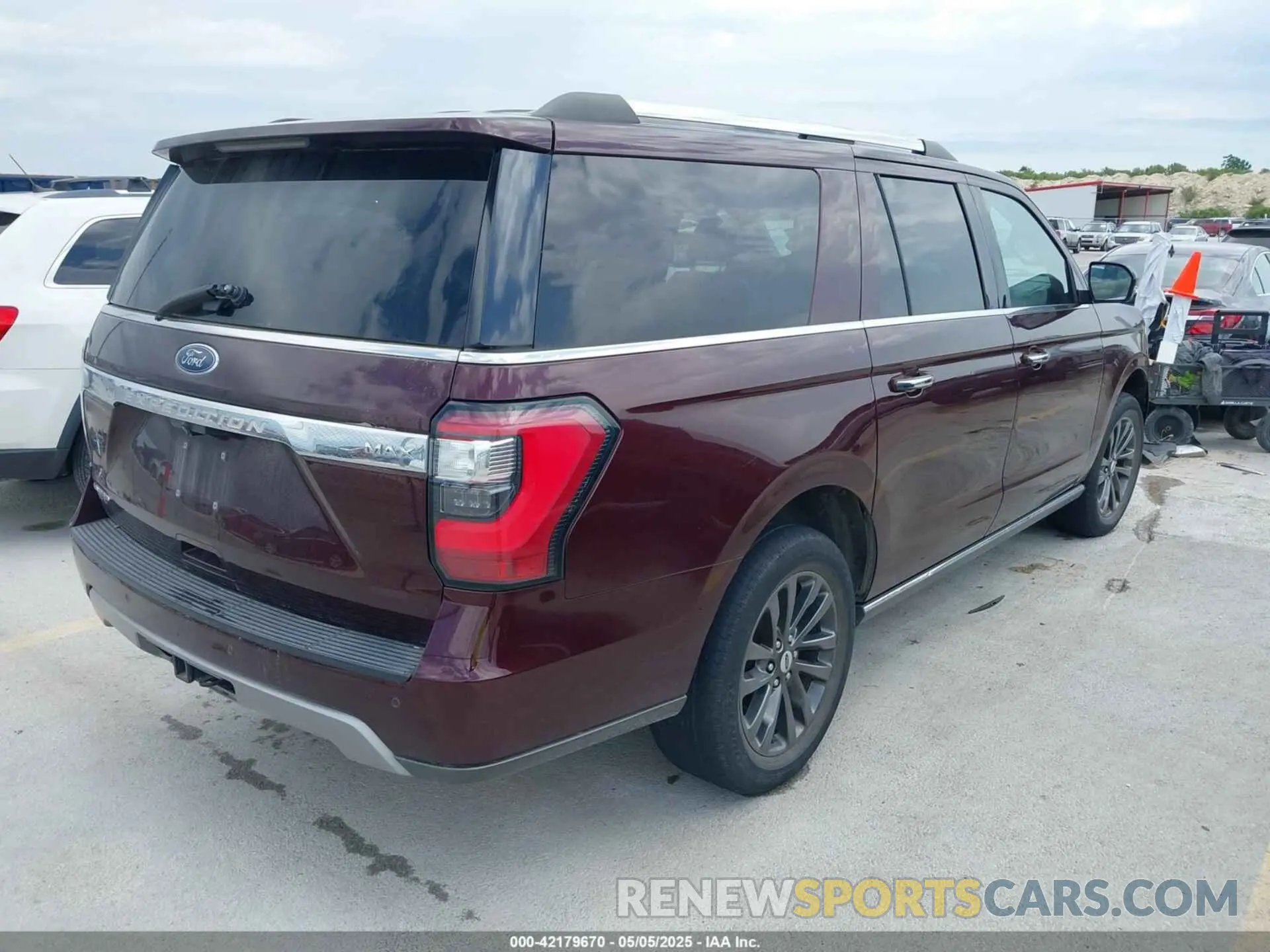 4 fotografías del automóvil dañado 1FMJK1KT8MEA09853 FORD EXPEDITION 2021