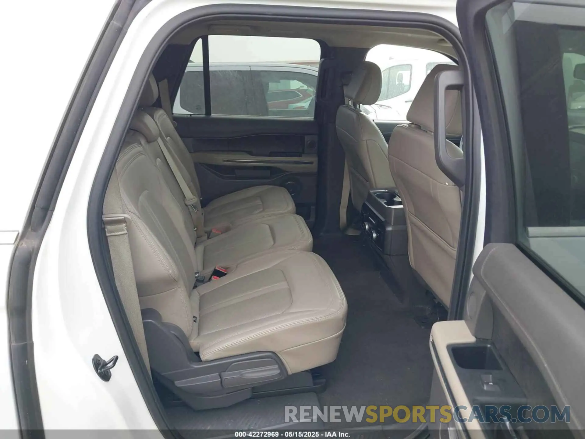 8 fotografías del automóvil dañado 1FMJK1KT8MEA18505 FORD EXPEDITION 2021