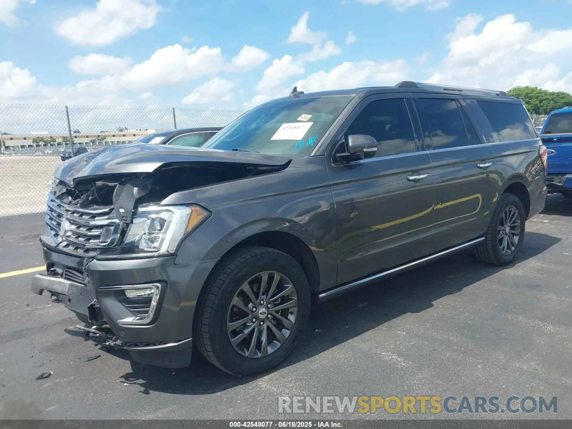 2 fotografías del automóvil dañado 1FMJK2AT0MEA42319 FORD EXPEDITION 2021