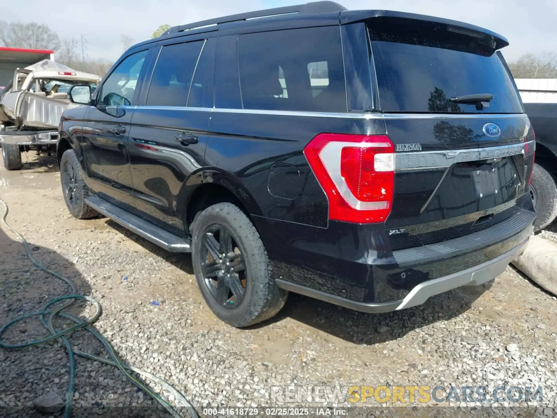 3 fotografías del automóvil dañado 1FMJU1HT0MEA72706 FORD EXPEDITION 2021