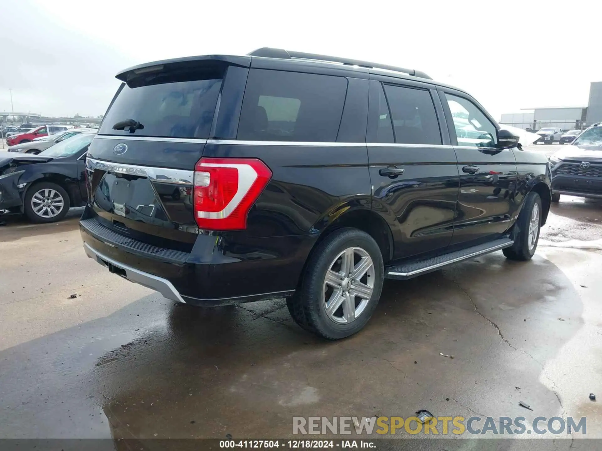 4 fotografías del automóvil dañado 1FMJU1HT4MEA76760 FORD EXPEDITION 2021