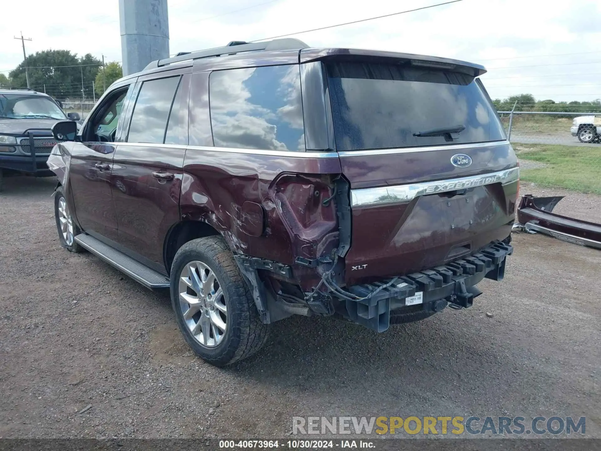 3 fotografías del automóvil dañado 1FMJU1HT6MEA04216 FORD EXPEDITION 2021
