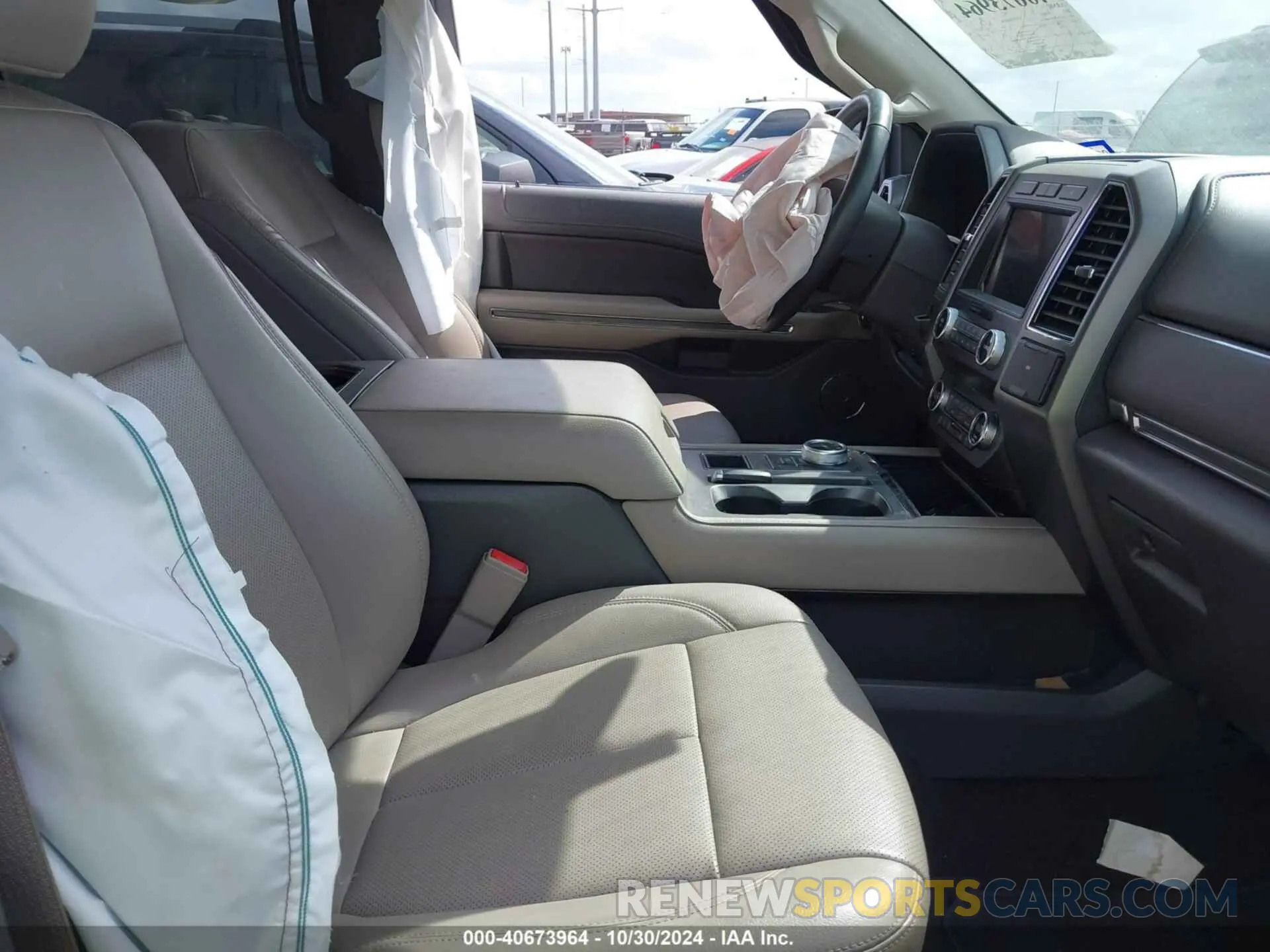5 fotografías del automóvil dañado 1FMJU1HT6MEA04216 FORD EXPEDITION 2021