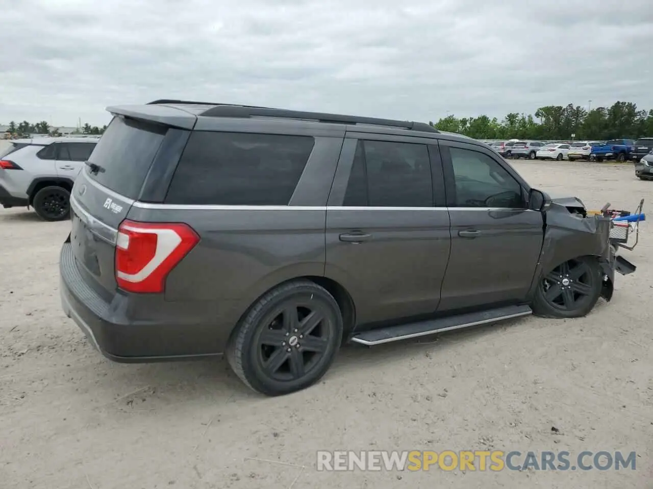 3 fotografías del automóvil dañado 1FMJU1HT6MEA10968 FORD EXPEDITION 2021