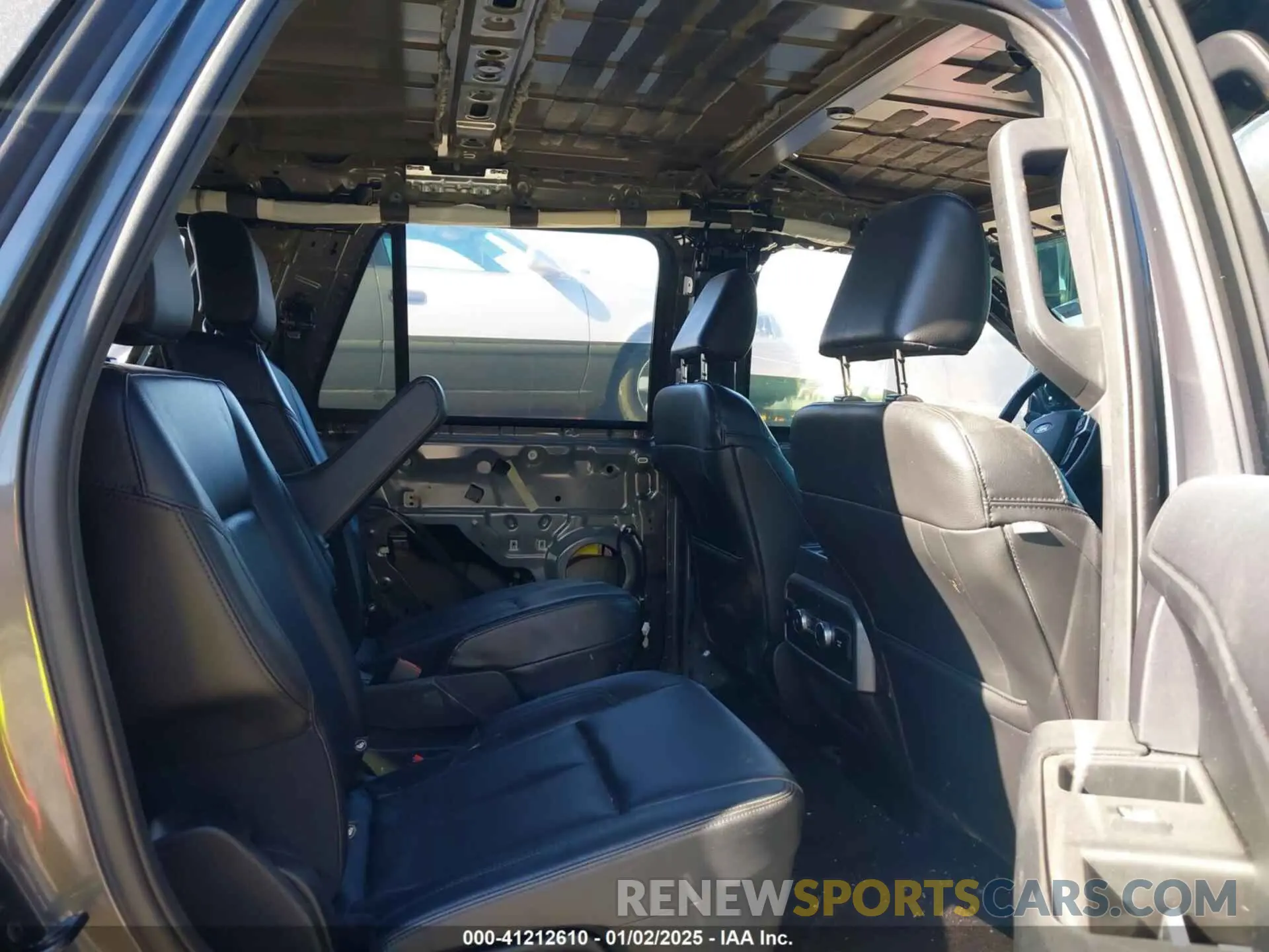 8 fotografías del automóvil dañado 1FMJU1HT8MEA75501 FORD EXPEDITION 2021
