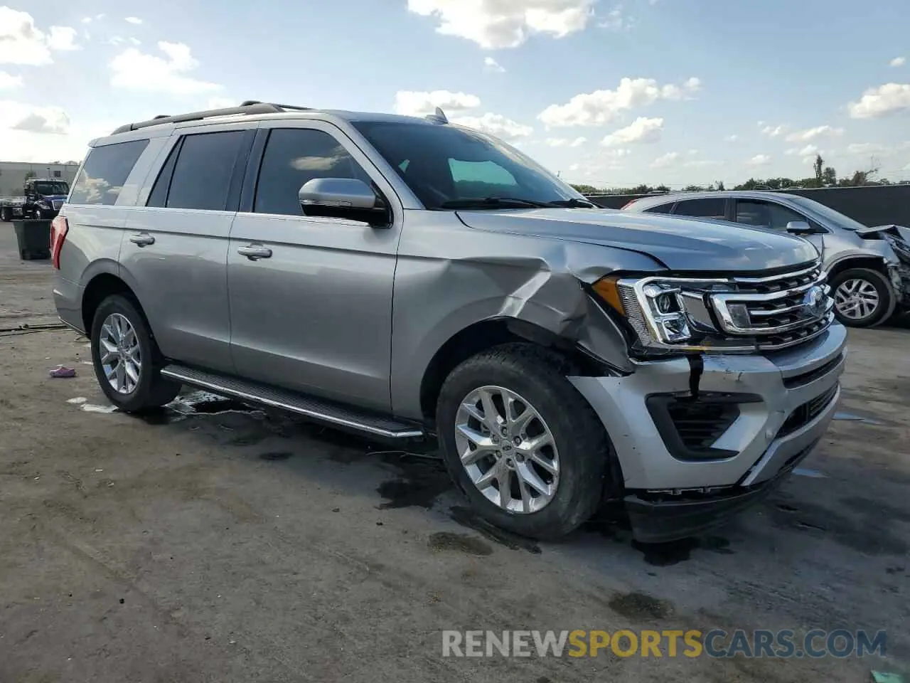 4 fotografías del automóvil dañado 1FMJU1HT9MEA32205 FORD EXPEDITION 2021