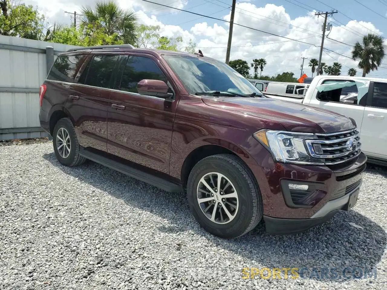 4 fotografías del automóvil dañado 1FMJU1HTXMEA49370 FORD EXPEDITION 2021
