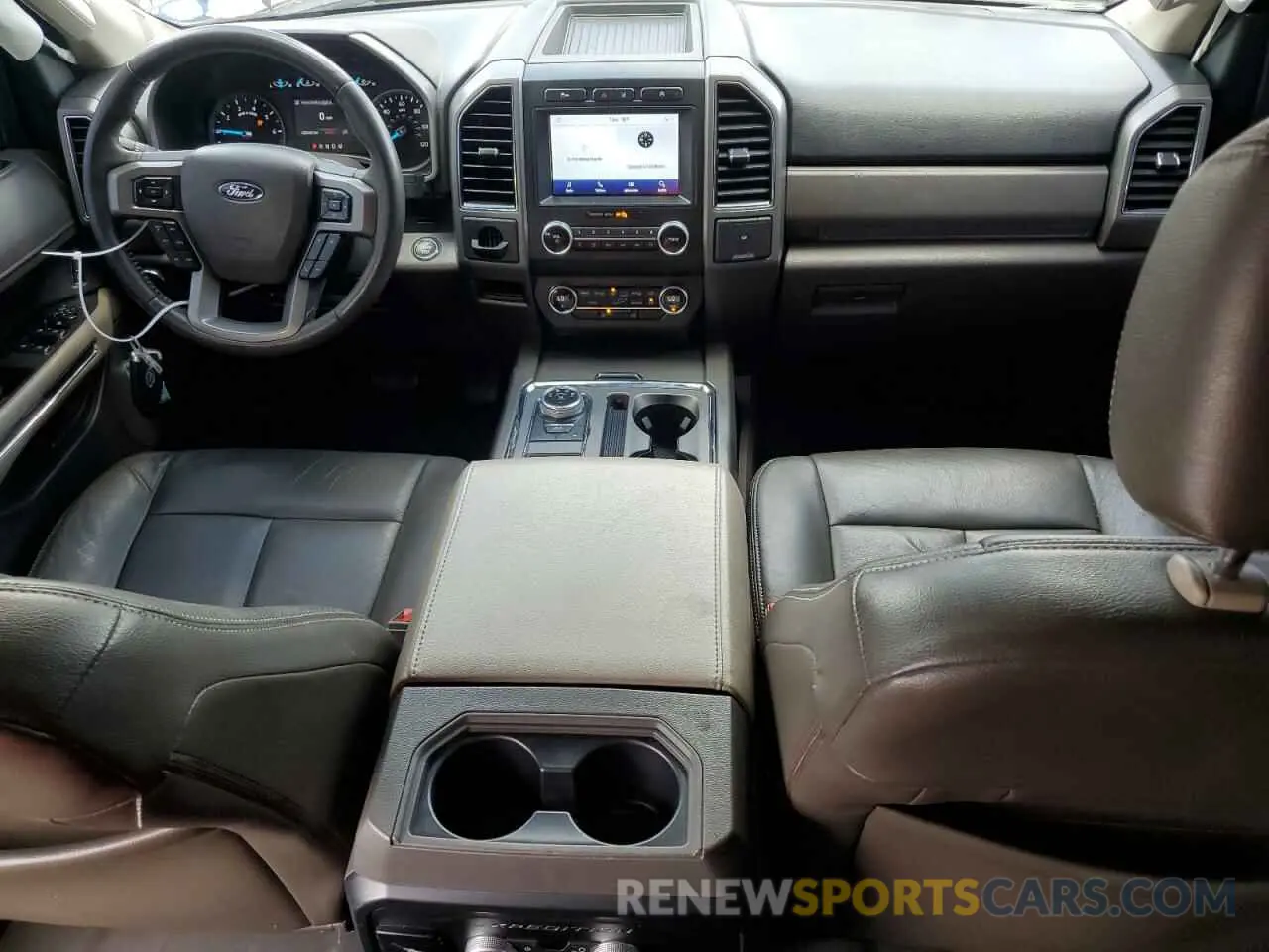 8 fotografías del automóvil dañado 1FMJU1HTXMEA49370 FORD EXPEDITION 2021