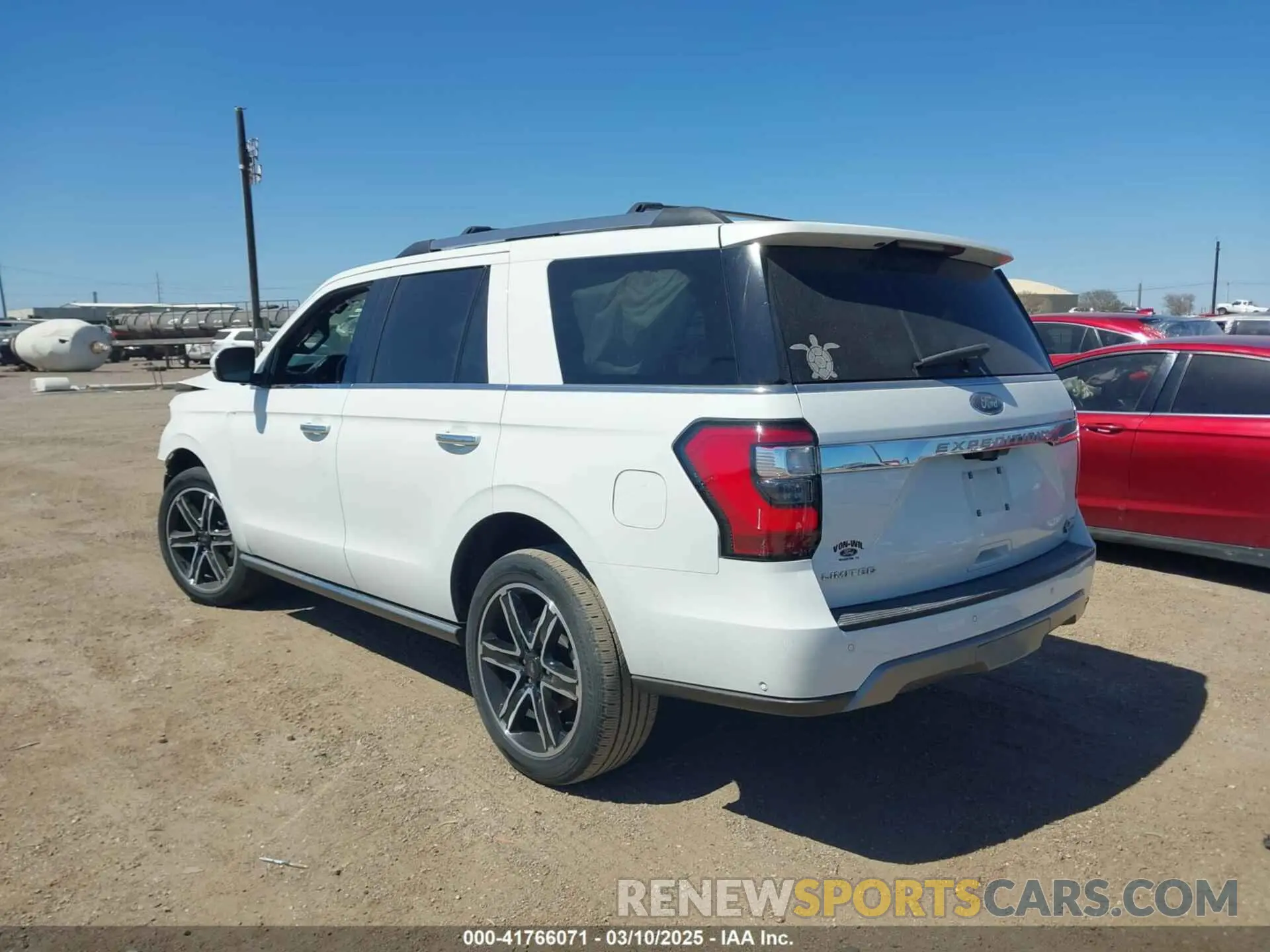 15 fotografías del automóvil dañado 1FMJU1KT0MEA73802 FORD EXPEDITION 2021