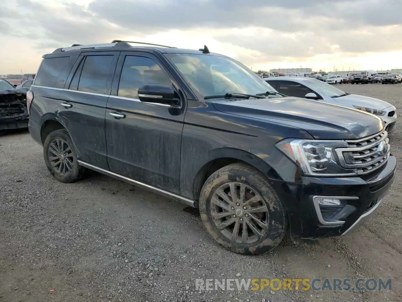 4 fotografías del automóvil dañado 1FMJU1KT5MEA74282 FORD EXPEDITION 2021