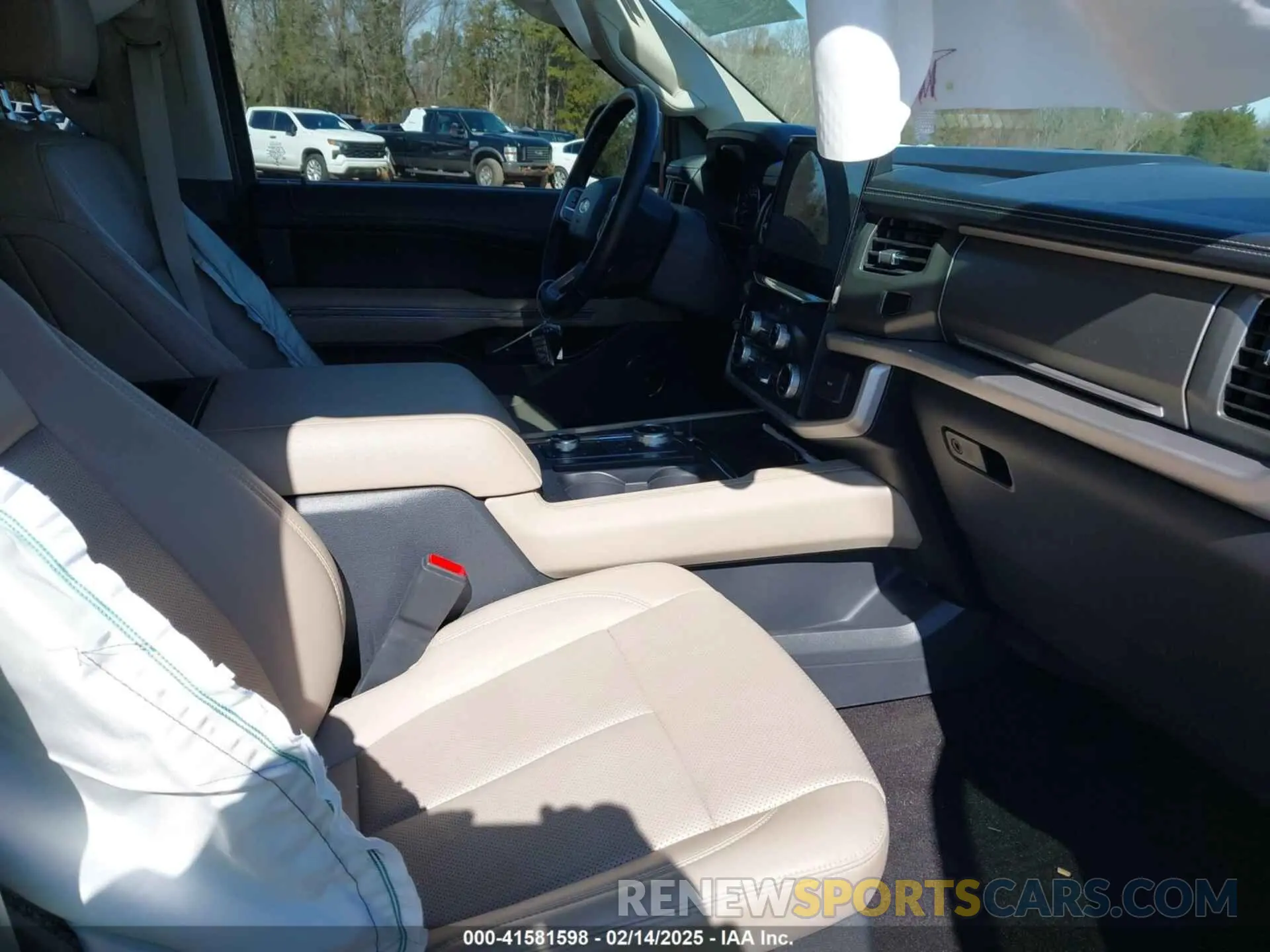 5 fotografías del automóvil dañado 1FMJK1JT0NEA61531 FORD EXPEDITION 2022