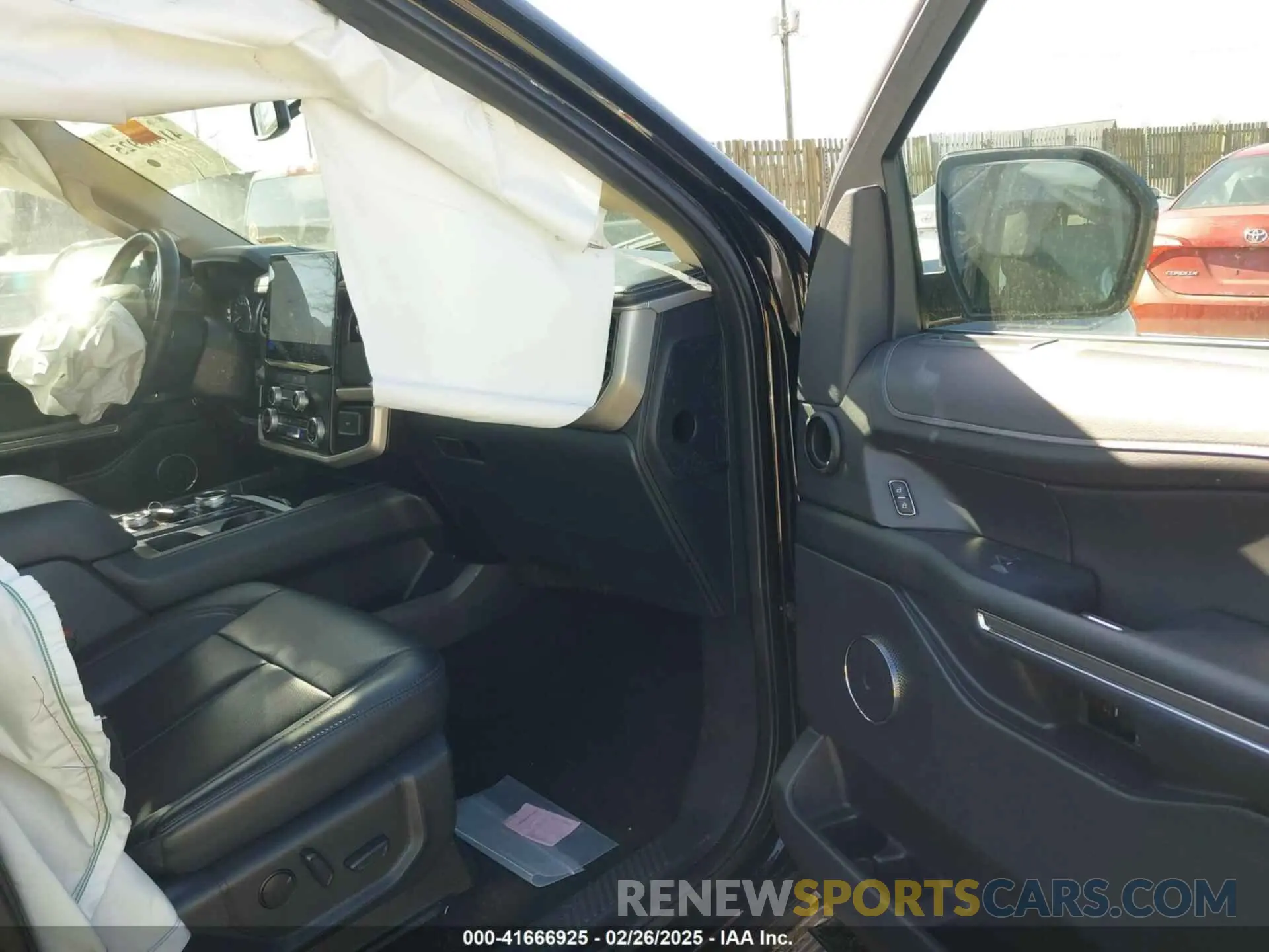 5 fotografías del automóvil dañado 1FMJK1JT0NEA66311 FORD EXPEDITION 2022