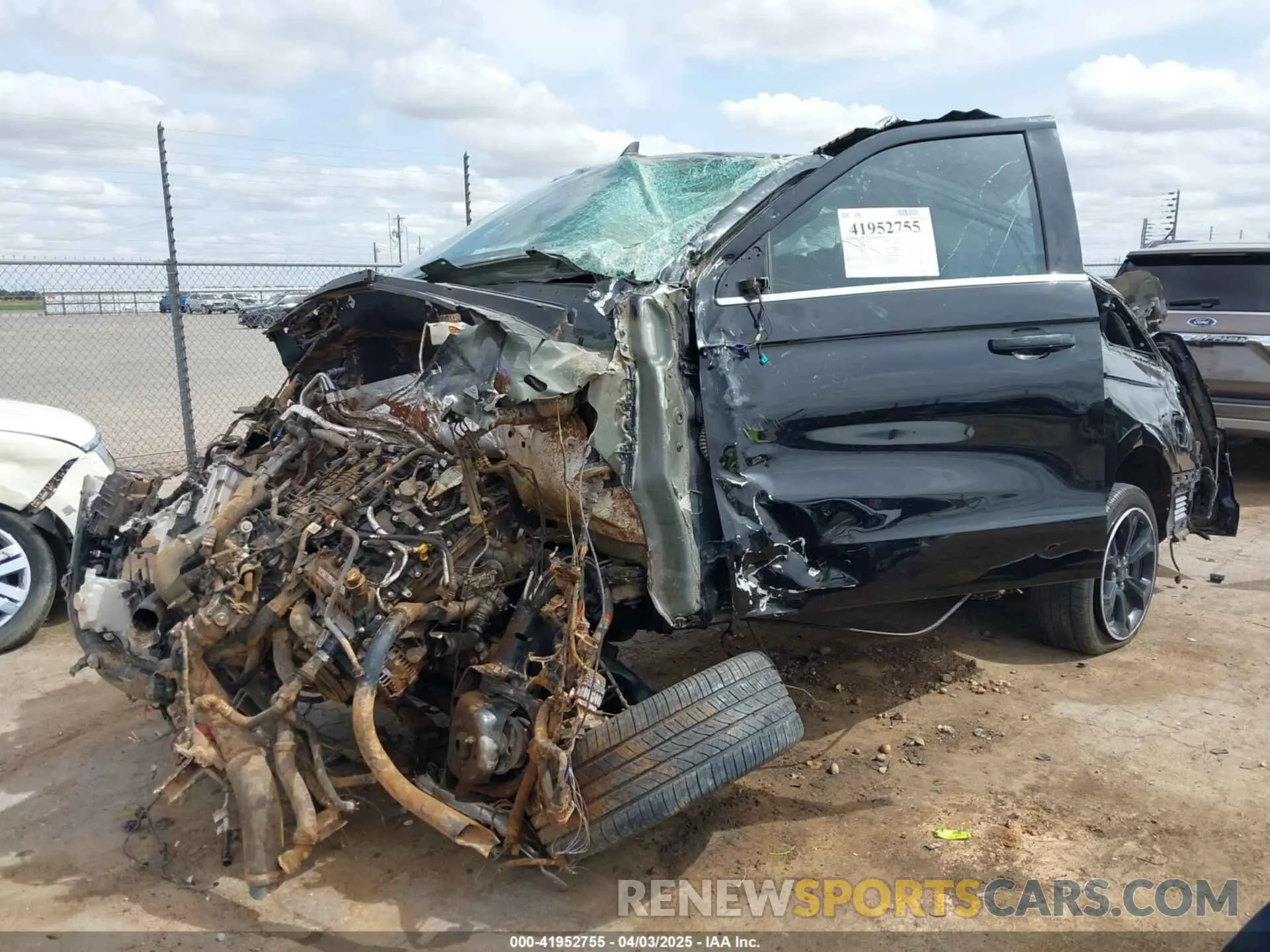 2 fotografías del automóvil dañado 1FMJK1KT1NEA34577 FORD EXPEDITION 2022