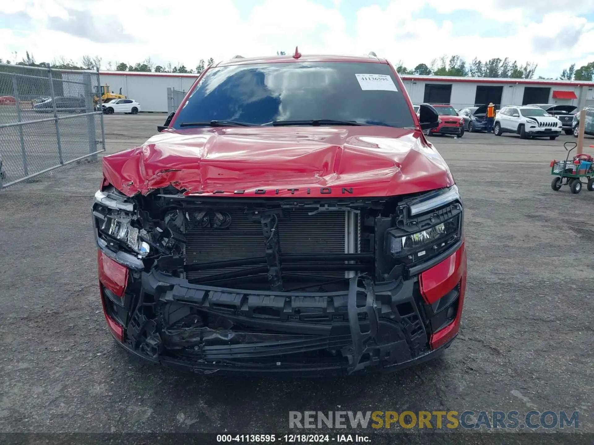 12 fotografías del automóvil dañado 1FMJK1KT1NEA46065 FORD EXPEDITION 2022