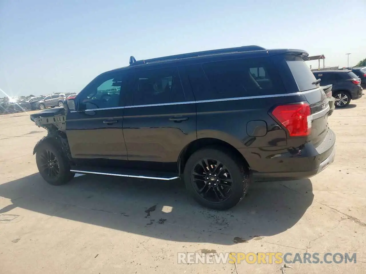 2 fotografías del automóvil dañado 1FMJU1HT4NEA34624 FORD EXPEDITION 2022