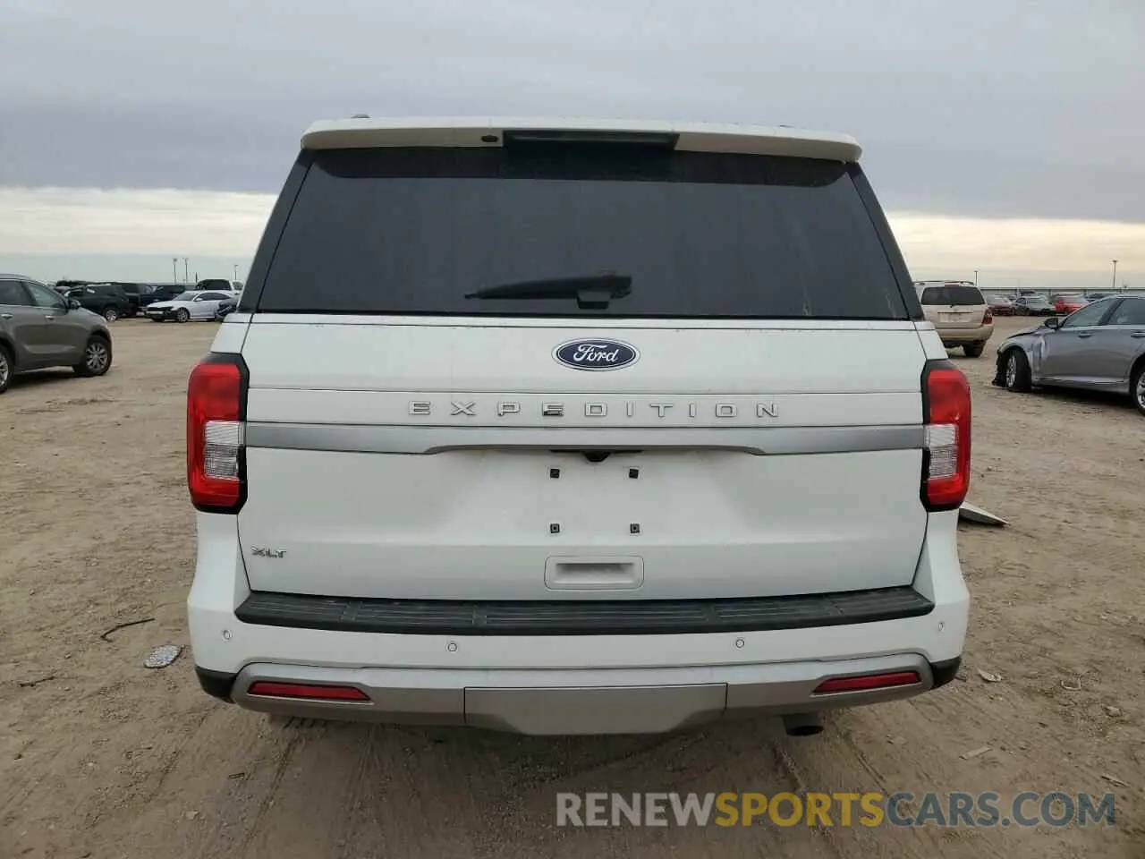 6 fotografías del automóvil dañado 1FMJU1JT9NEA09633 FORD EXPEDITION 2022