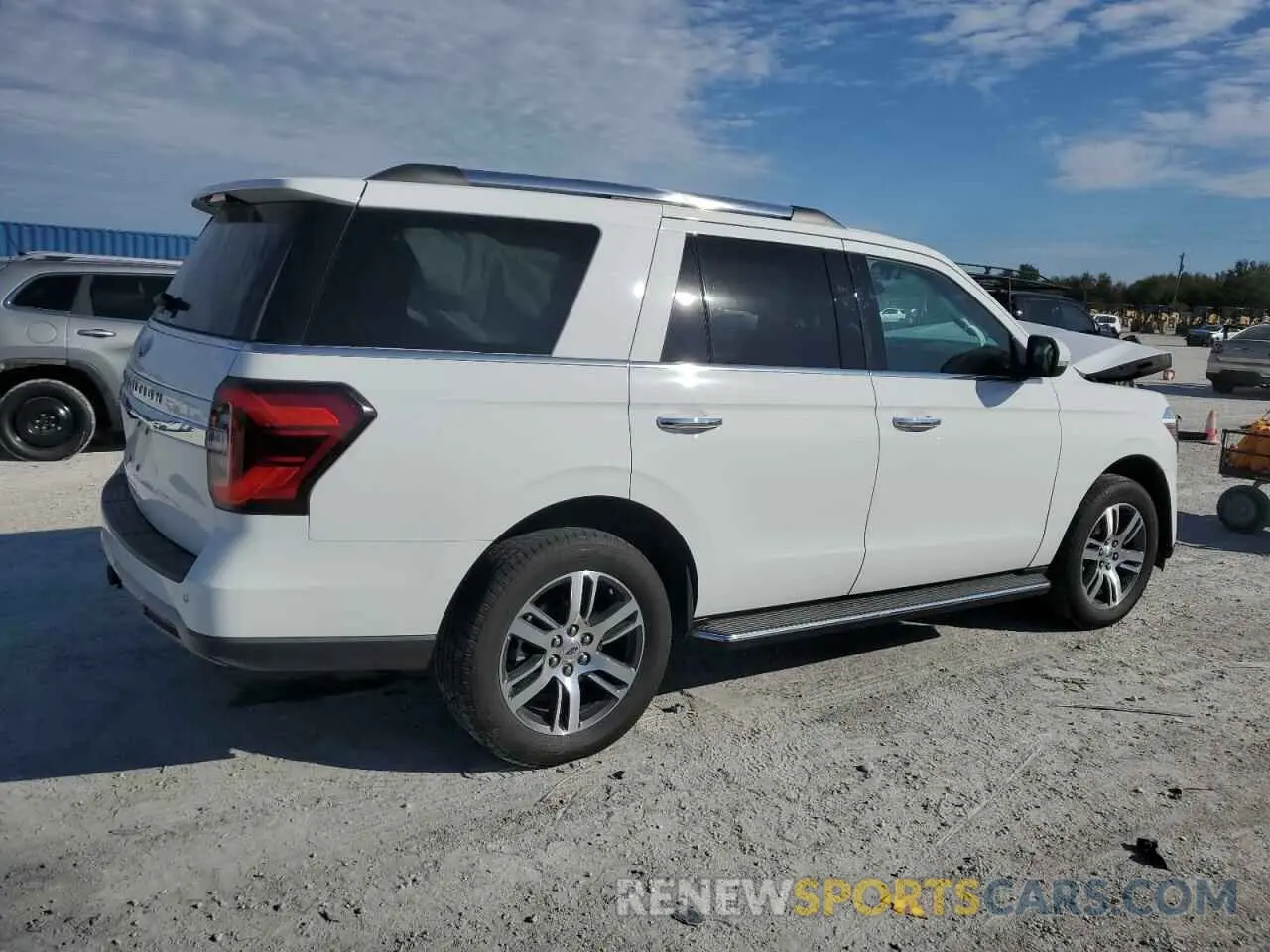 3 fotografías del automóvil dañado 1FMJU1KT1NEA51972 FORD EXPEDITION 2022