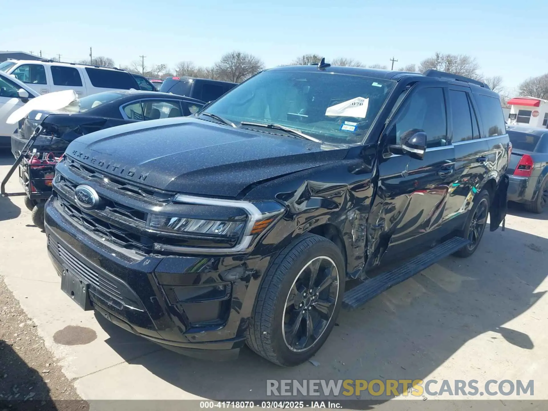 2 fotografías del automóvil dañado 1FMJU1KT8NEA48809 FORD EXPEDITION 2022