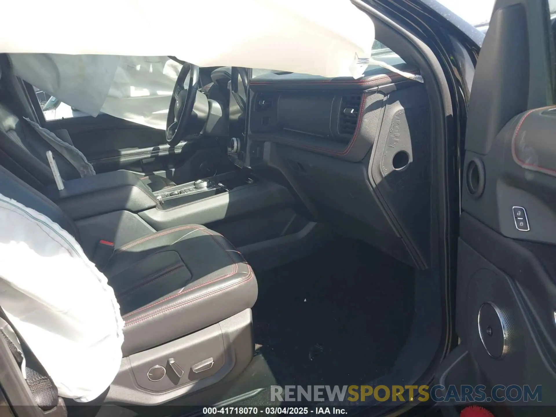 5 fotografías del automóvil dañado 1FMJU1KT8NEA48809 FORD EXPEDITION 2022