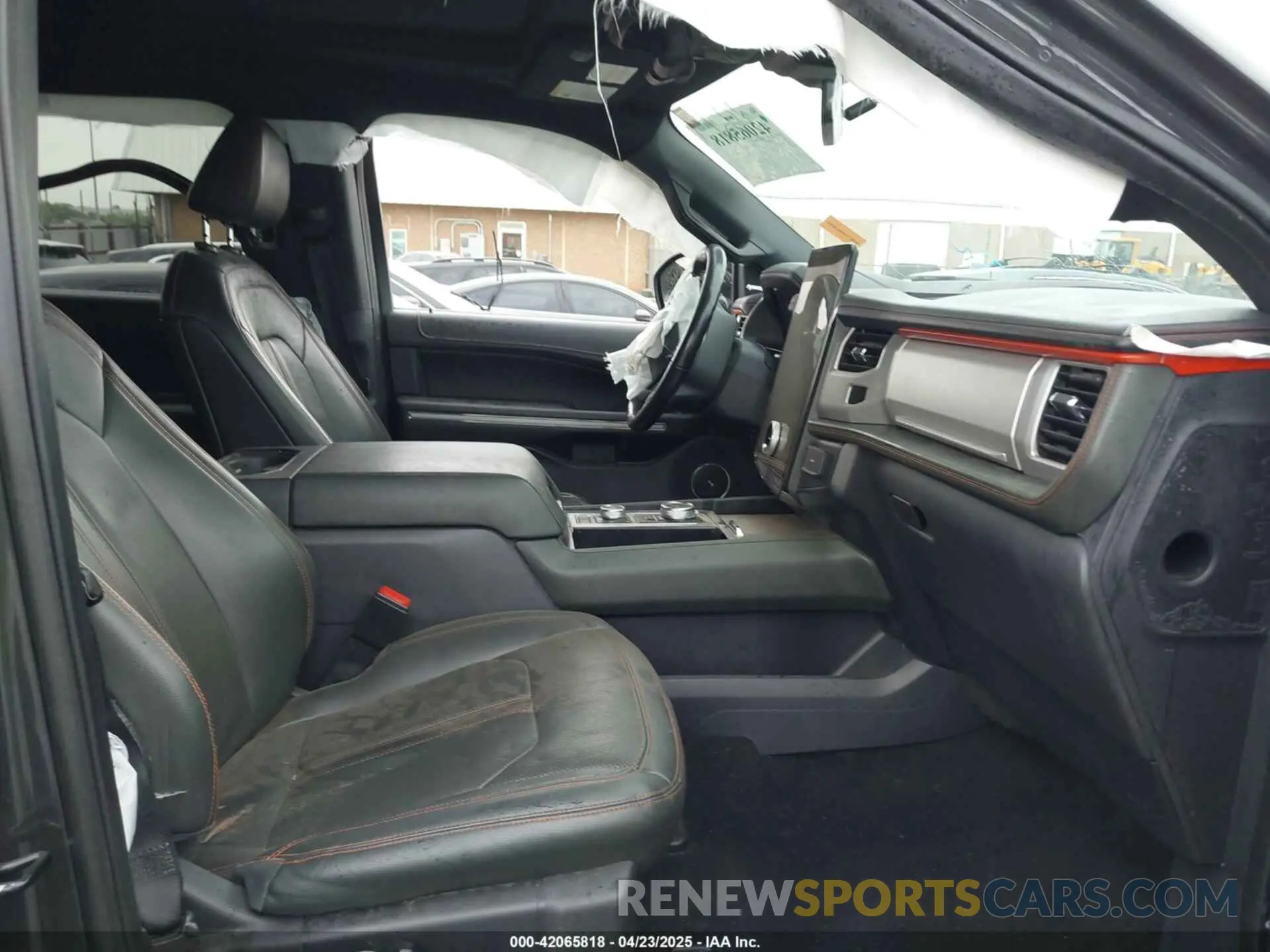 5 fotografías del automóvil dañado 1FMJU1RT5NEA03879 FORD EXPEDITION 2022