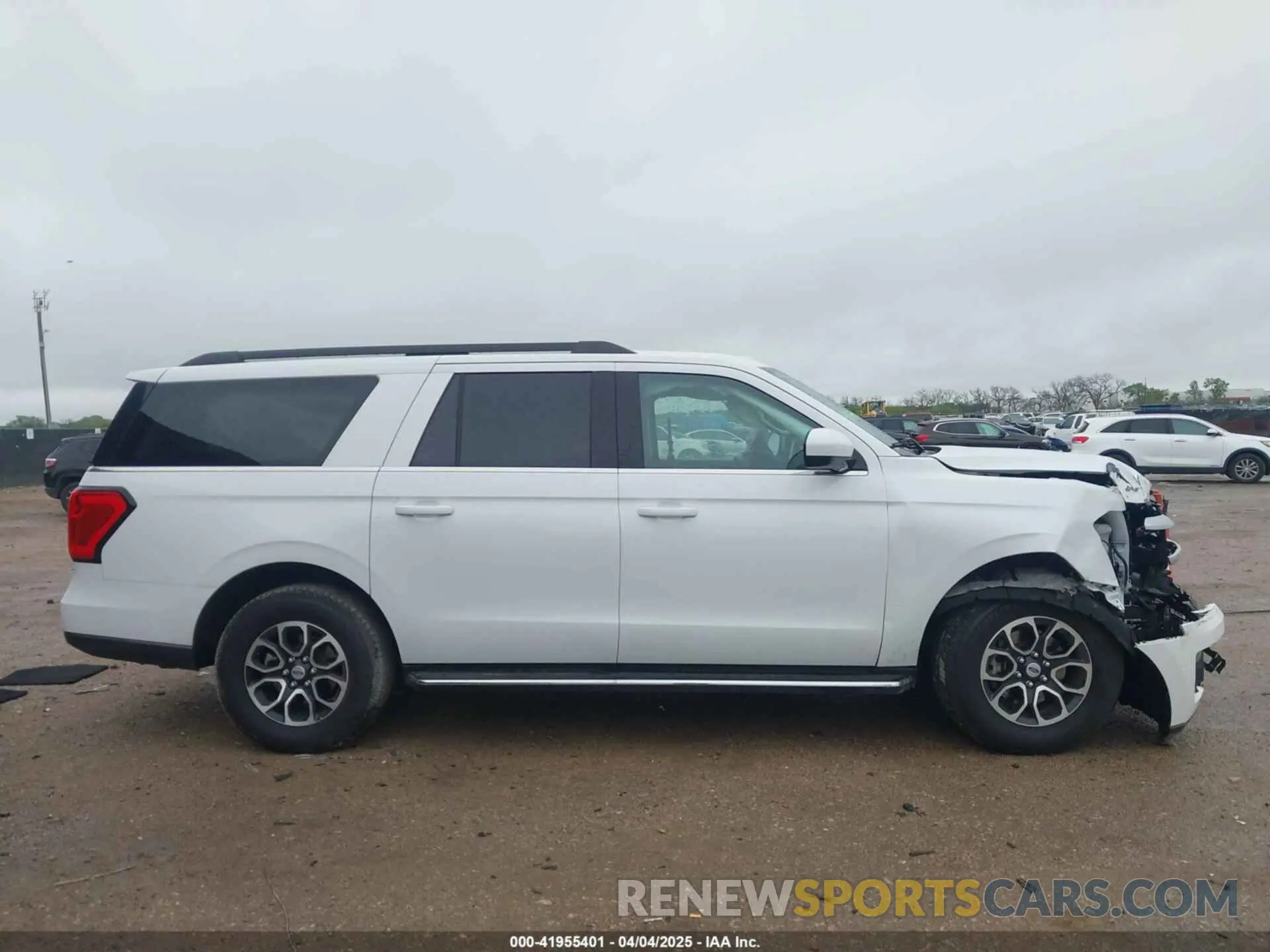 13 fotografías del automóvil dañado 1FMJK1H82PEA03828 FORD EXPEDITION 2023