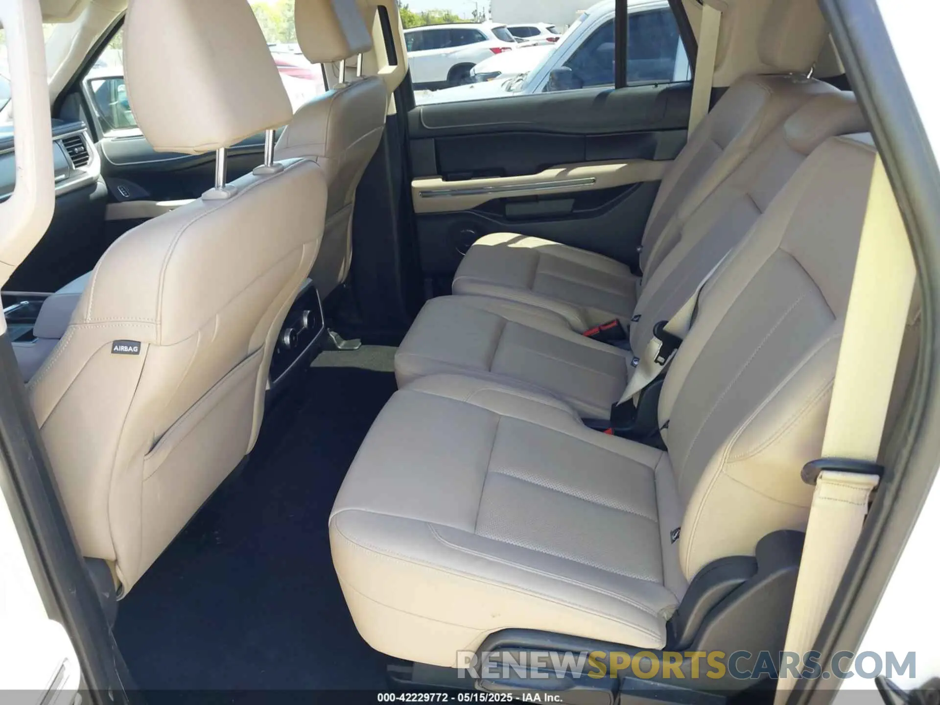 8 fotografías del automóvil dañado 1FMJK1H85PEA63621 FORD EXPEDITION 2023
