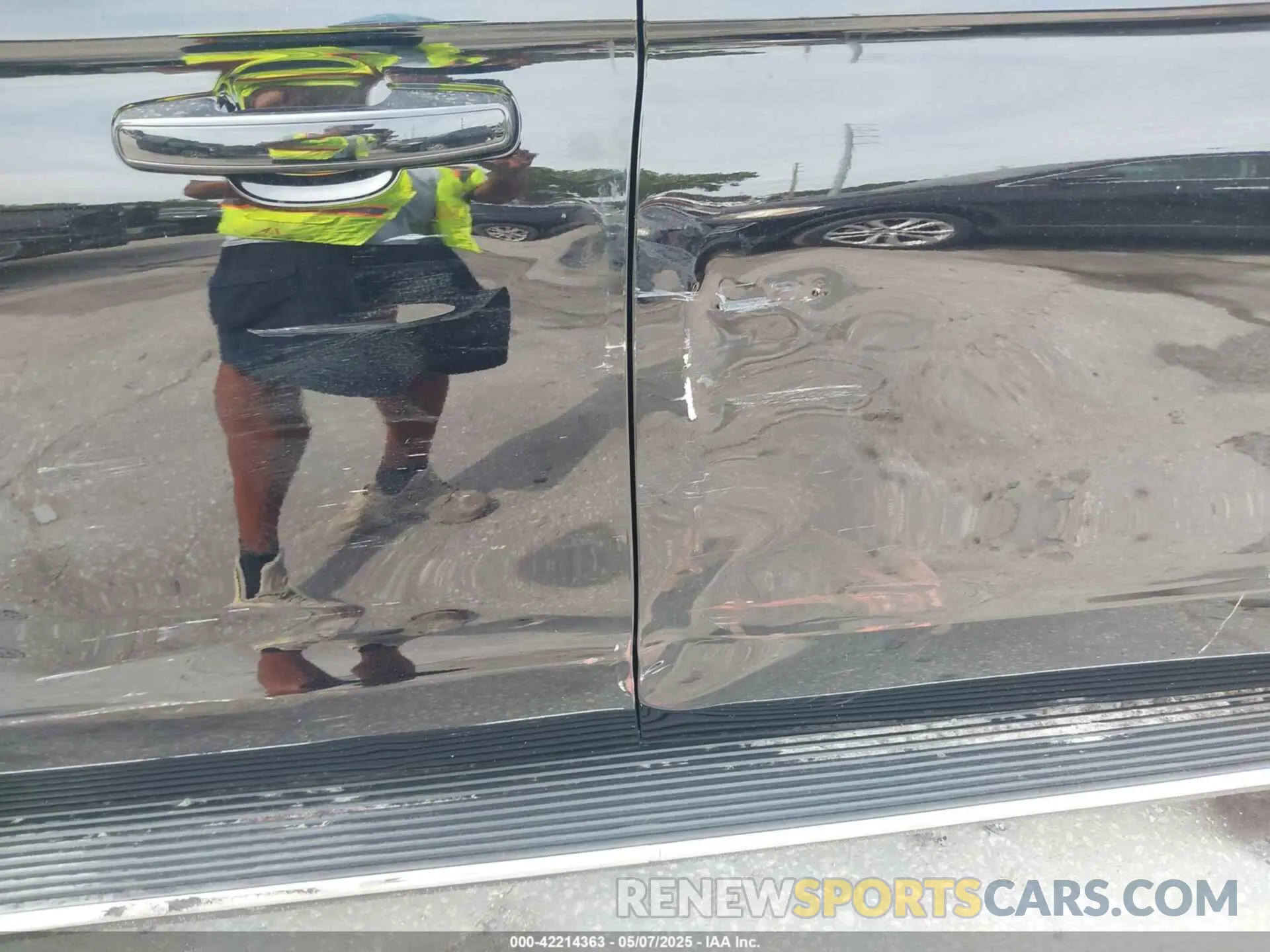 19 fotografías del automóvil dañado 1FMJK1J81PEA03636 FORD EXPEDITION 2023