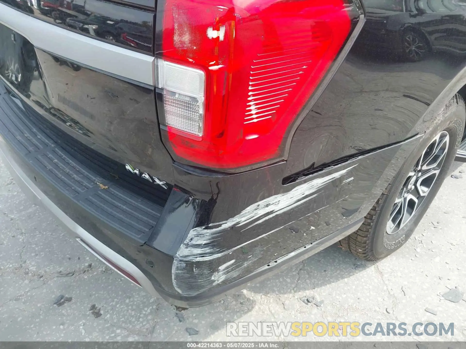 20 fotografías del automóvil dañado 1FMJK1J81PEA03636 FORD EXPEDITION 2023