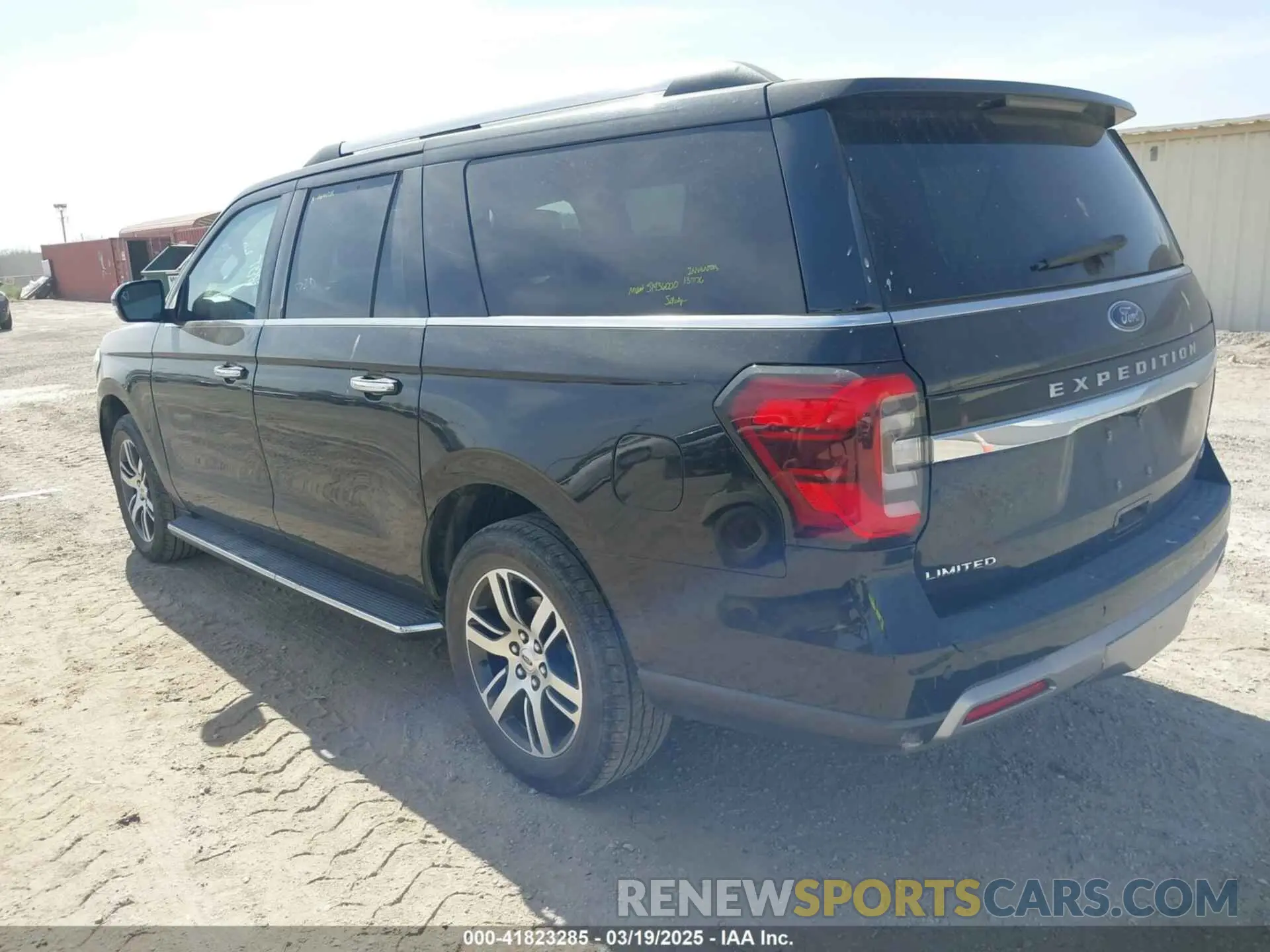 3 fotografías del automóvil dañado 1FMJK1K82PEA12358 FORD EXPEDITION 2023