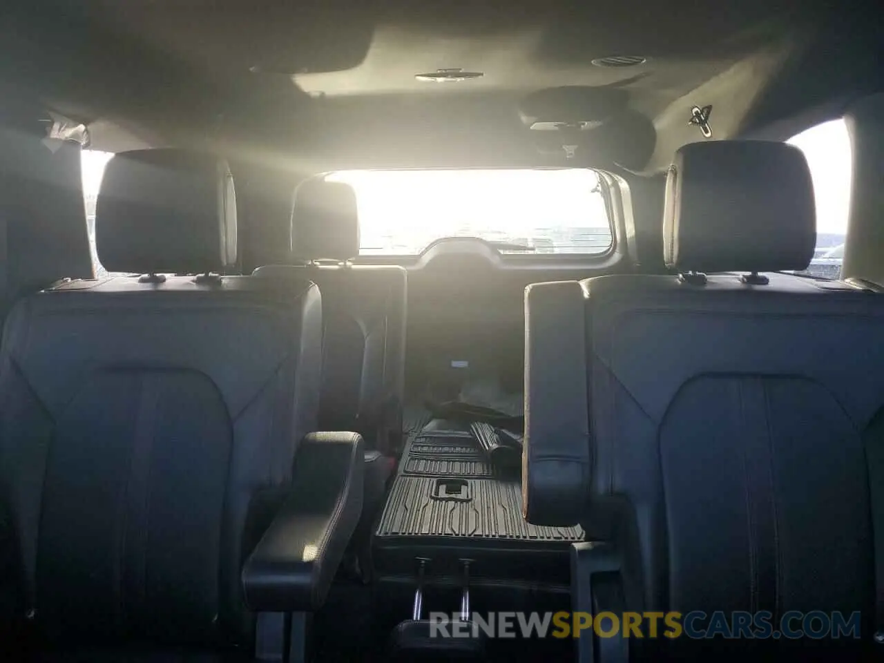 10 fotografías del automóvil dañado 1FMJK1K85PEA36833 FORD EXPEDITION 2023