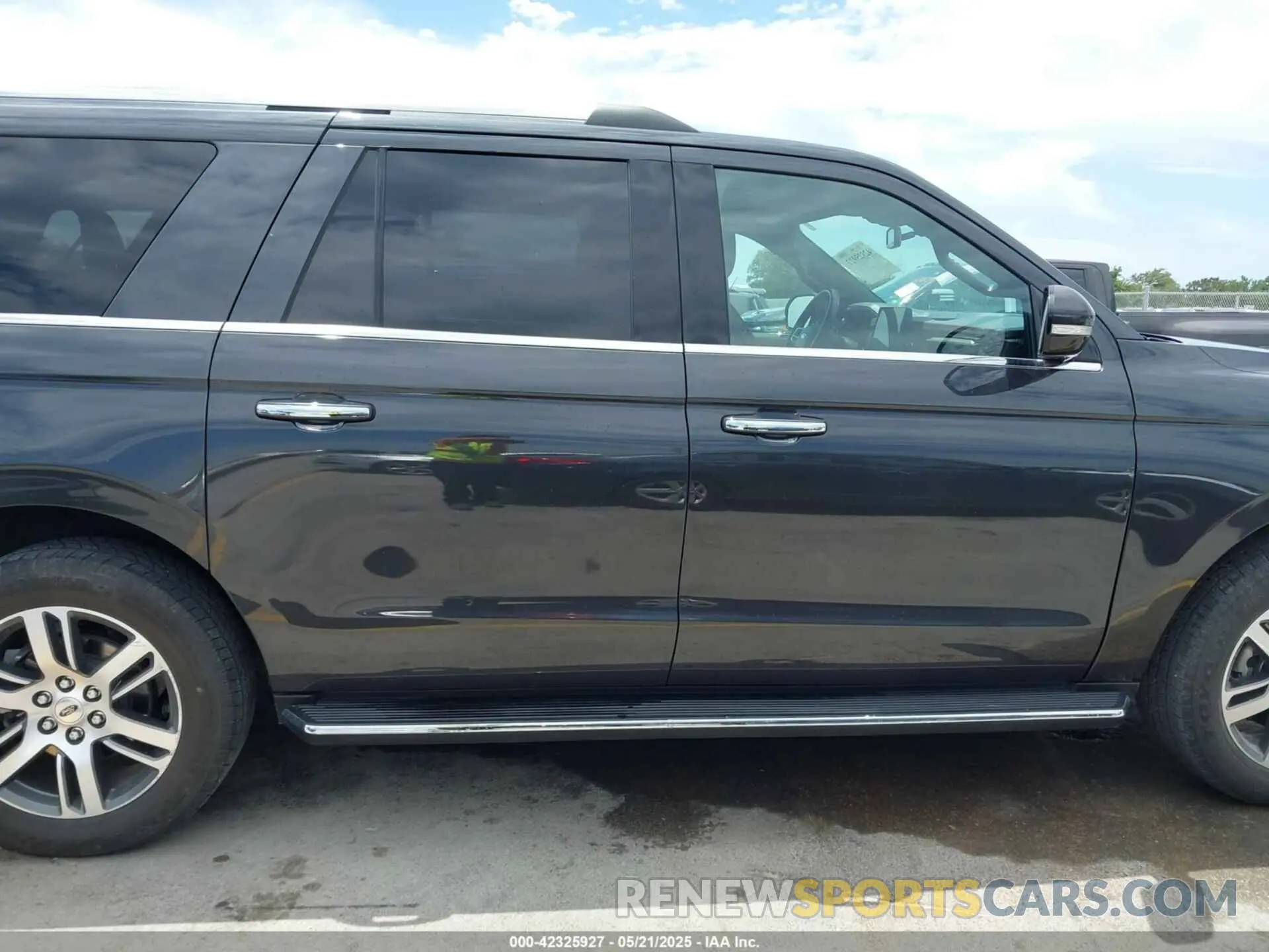 13 fotografías del automóvil dañado 1FMJK1K86PEA12248 FORD EXPEDITION 2023